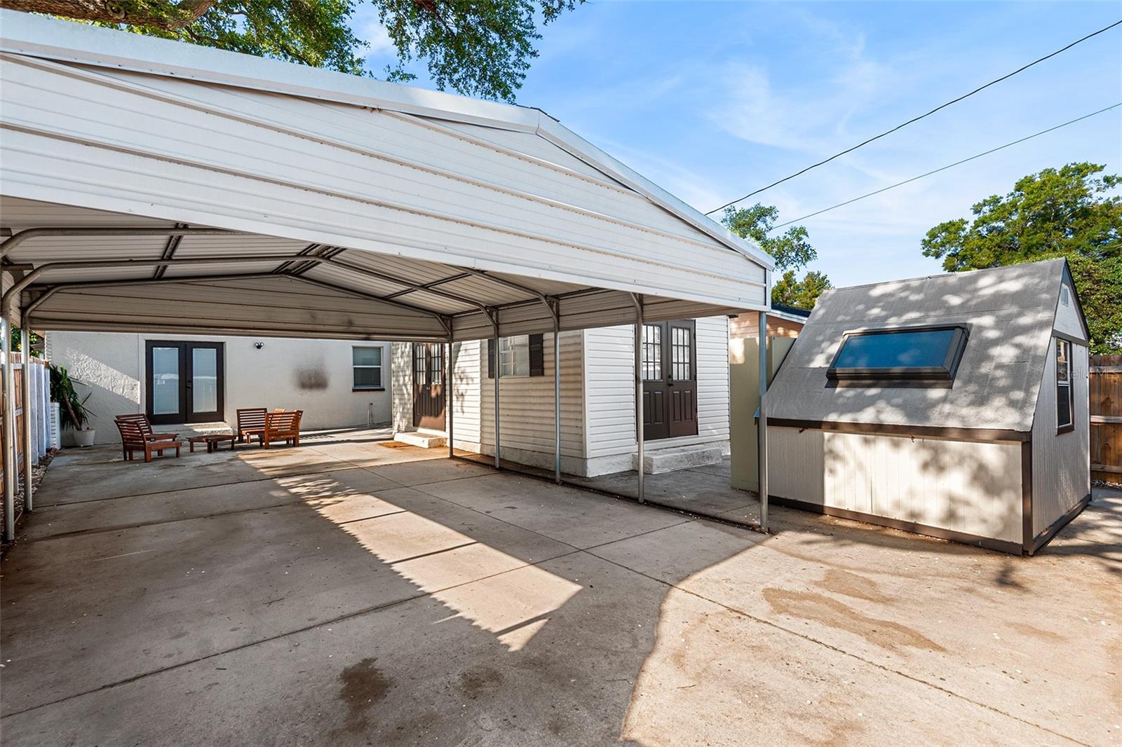 Image 31 of 37 For 810 22nd Street N