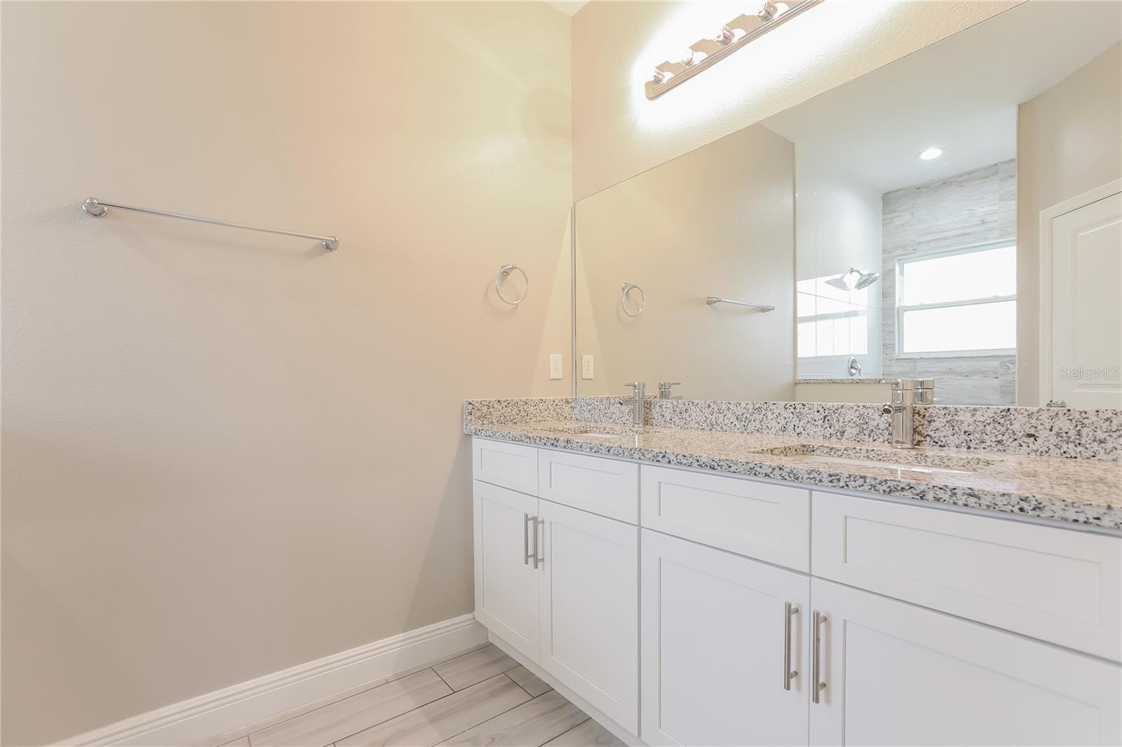 Image 9 of 15 For 3254 Moravia Avenue