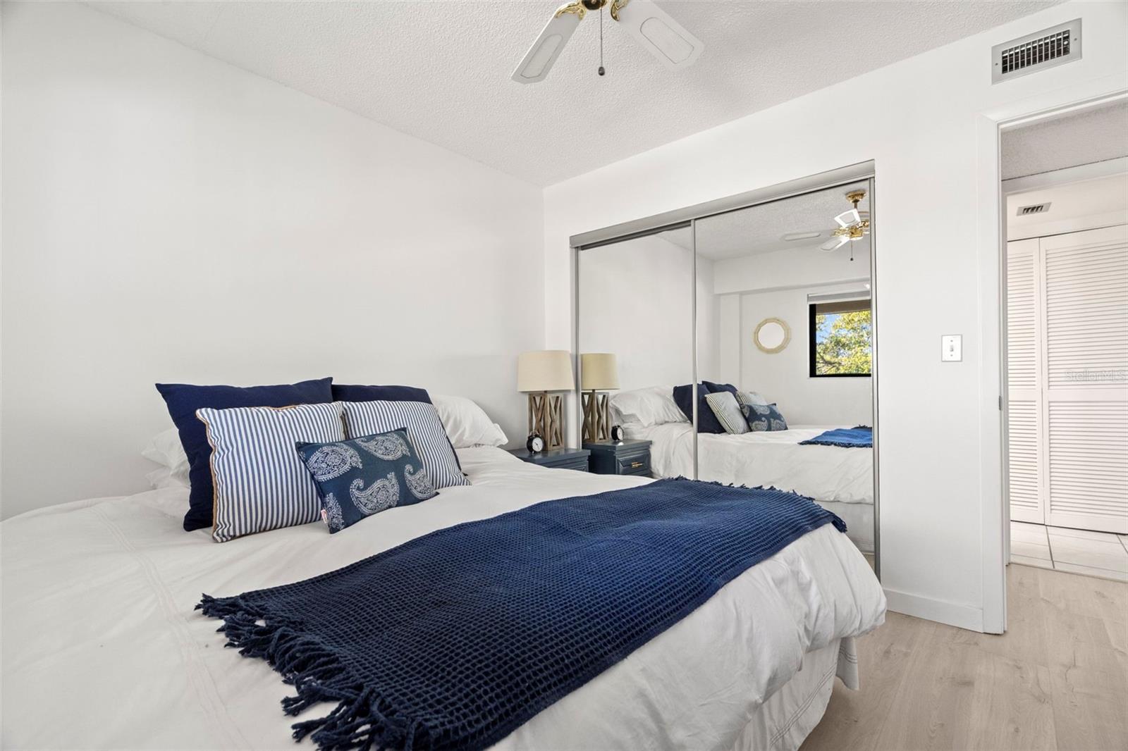 Image 17 of 24 For 1728 Golfview Drive 1728