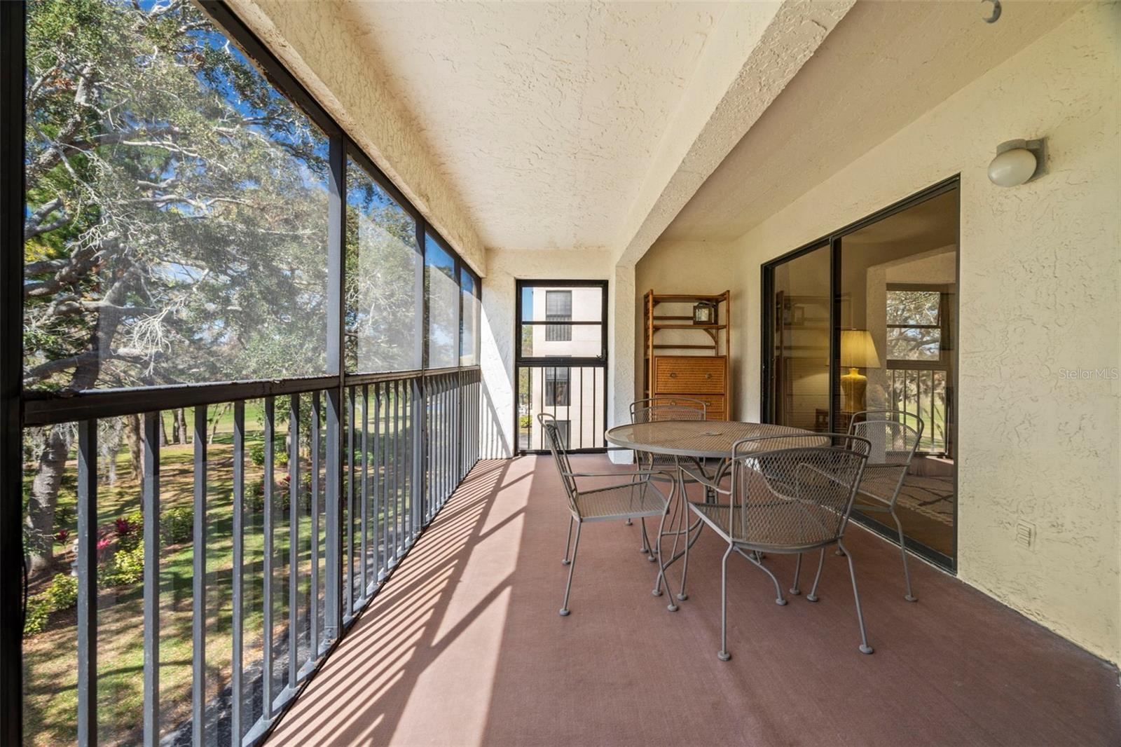 Image 21 of 24 For 1728 Golfview Drive 1728