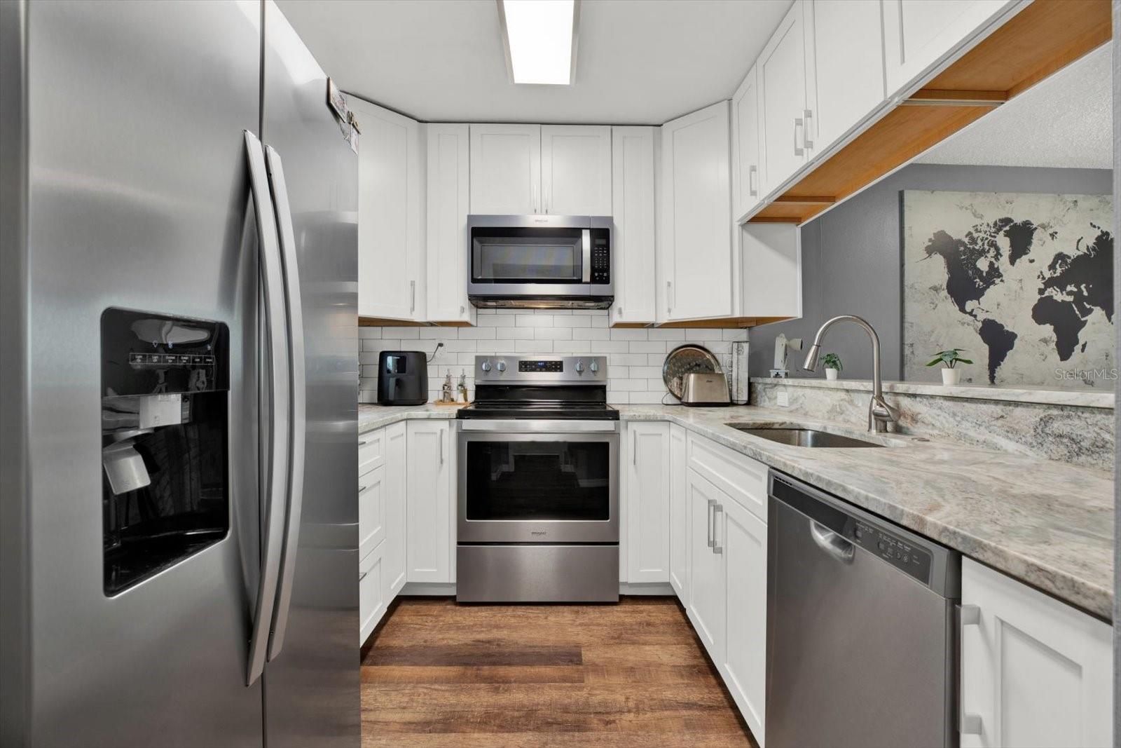 Image 4 of 19 For 2625 State Road 590  1522