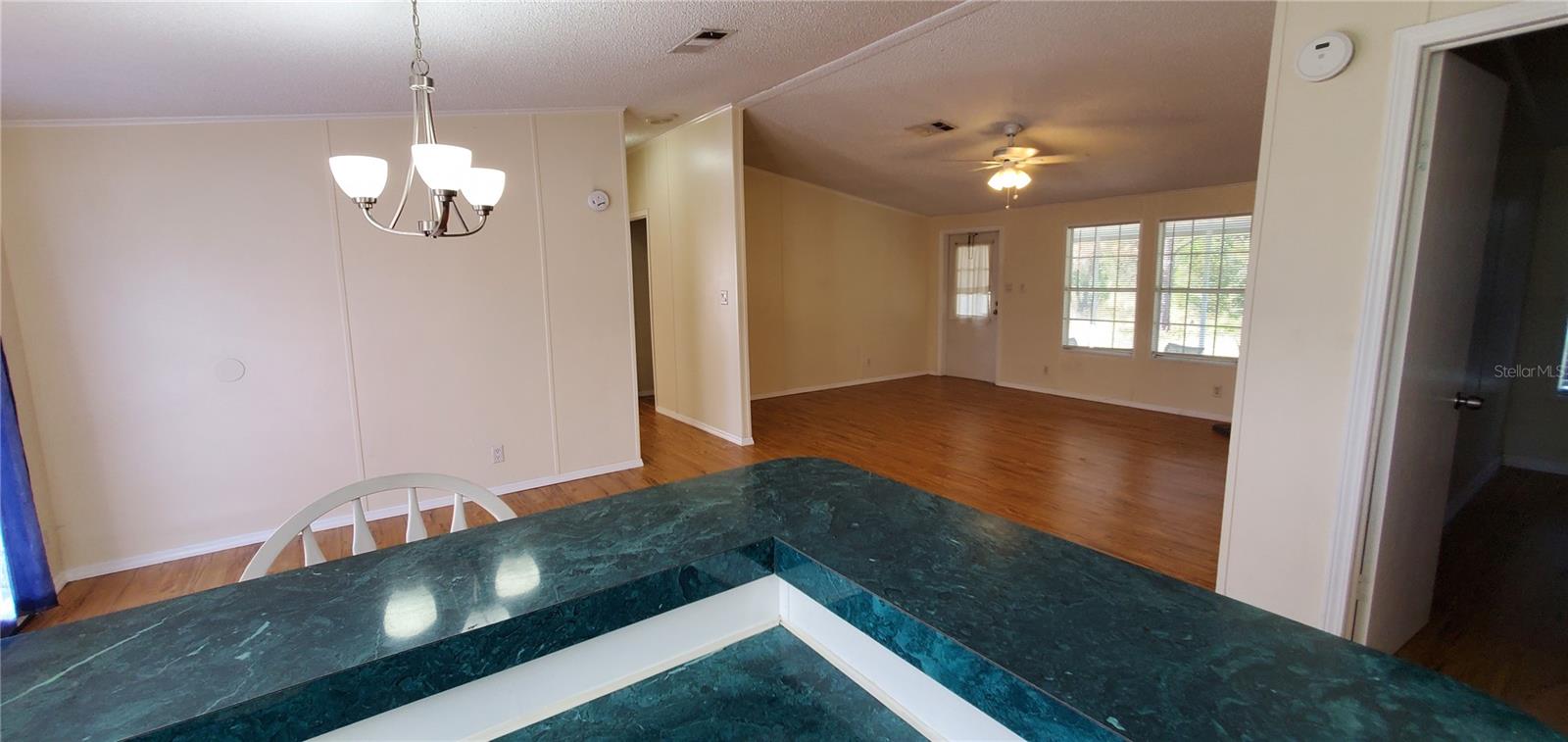 Image 14 of 20 For 2403 Metro Drive