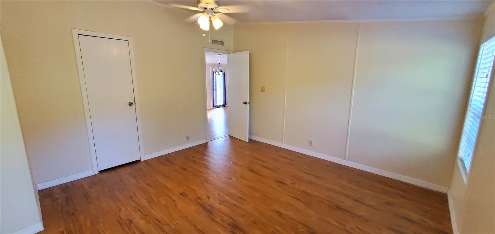 Image 7 of 20 For 2403 Metro Drive