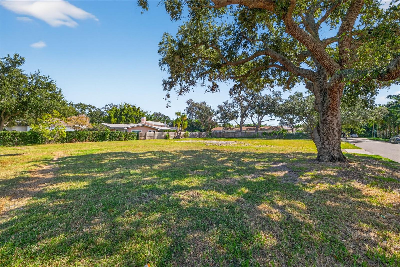 Image 8 of 9 For 1101 Snell Isle Boulevard Ne