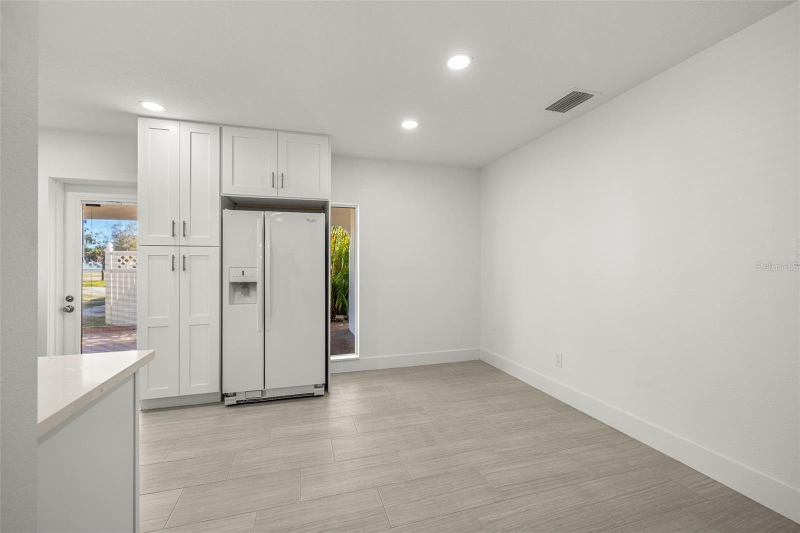 Image 13 of 26 For 3114 Tampa Bay Boulevard