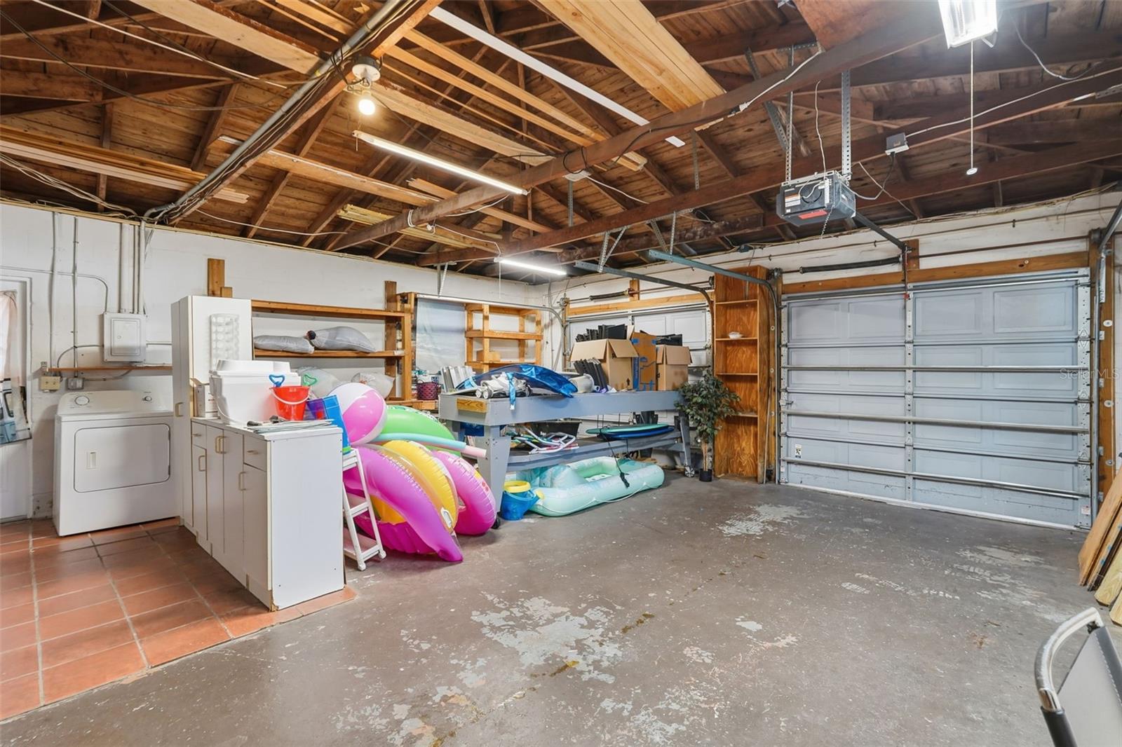 Image 25 of 37 For 135 Monroe Circle N