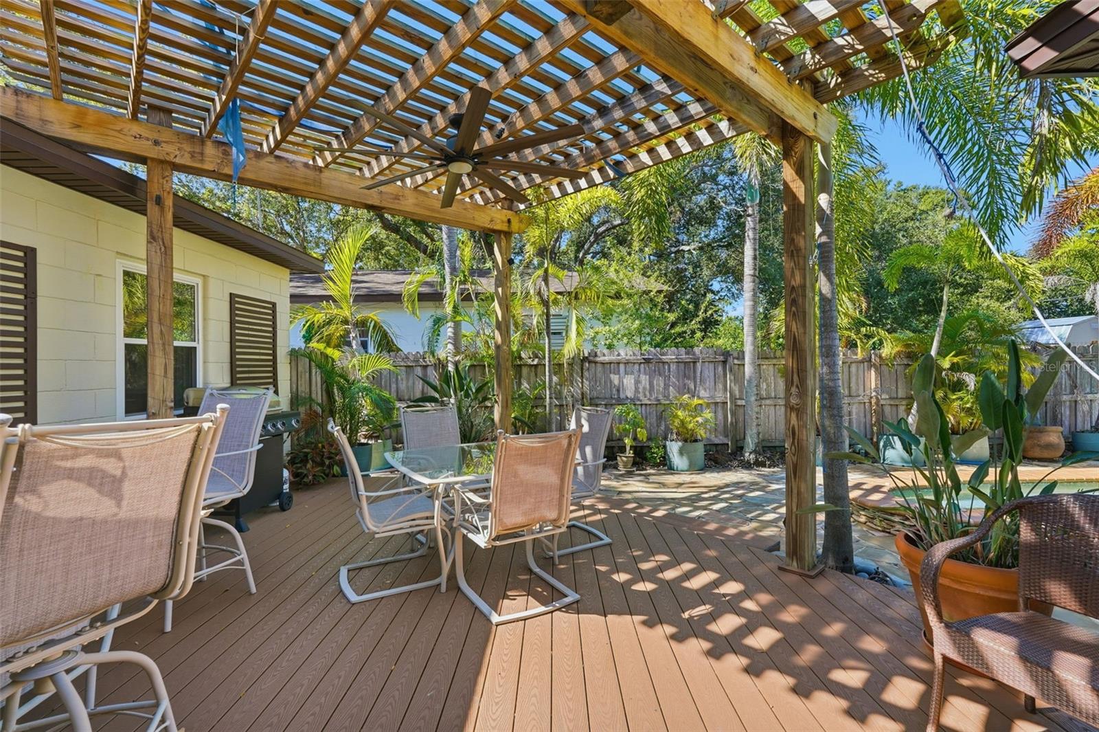 Image 27 of 37 For 135 Monroe Circle N