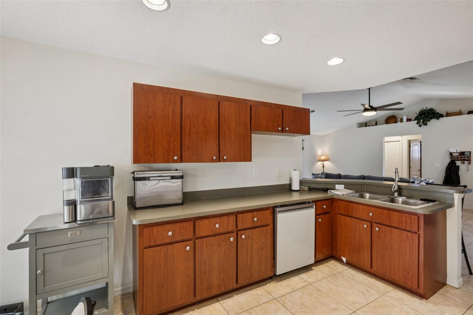 Image 10 of 23 For 8340 Nevada St