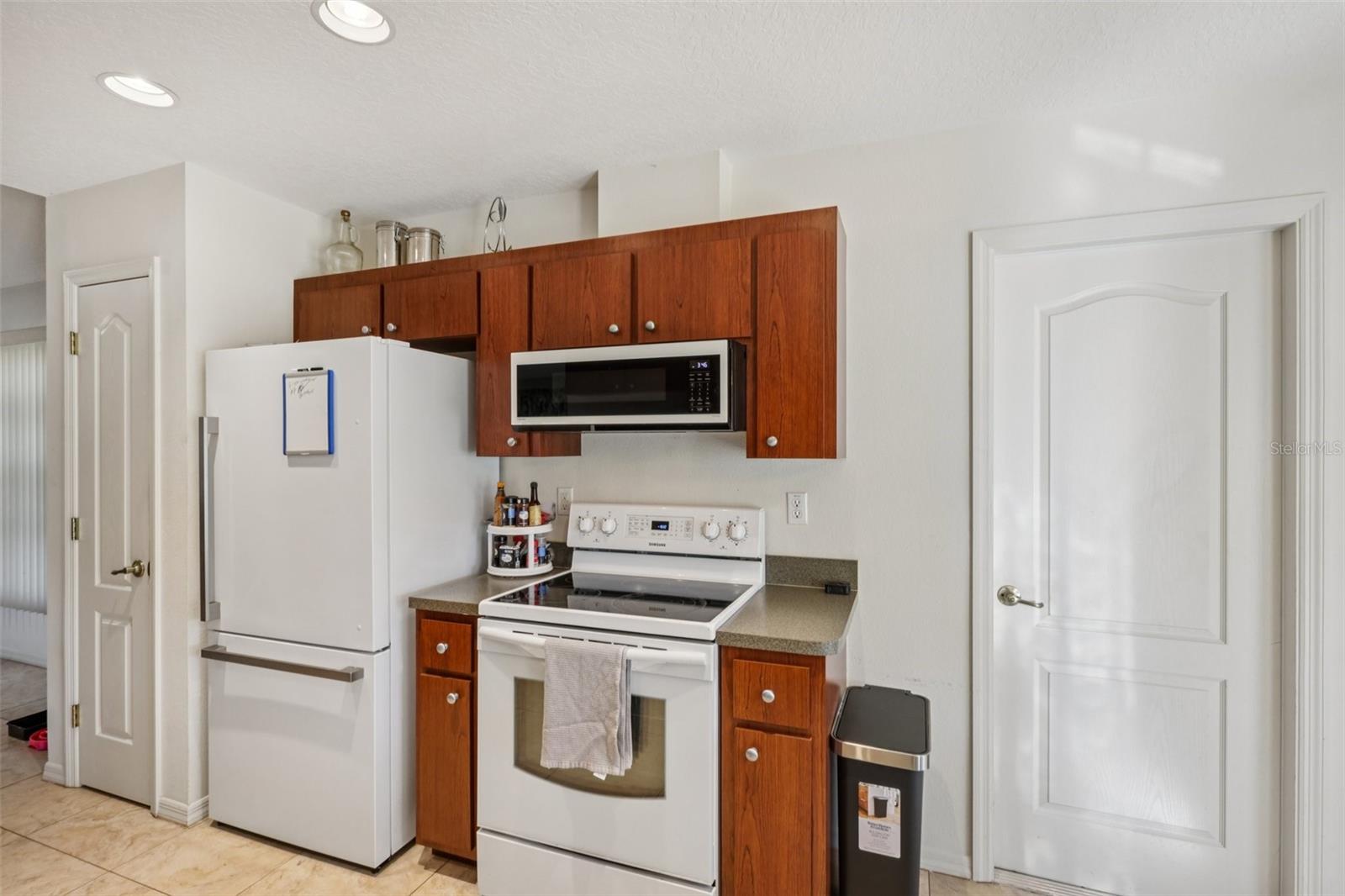 Image 9 of 23 For 8340 Nevada St