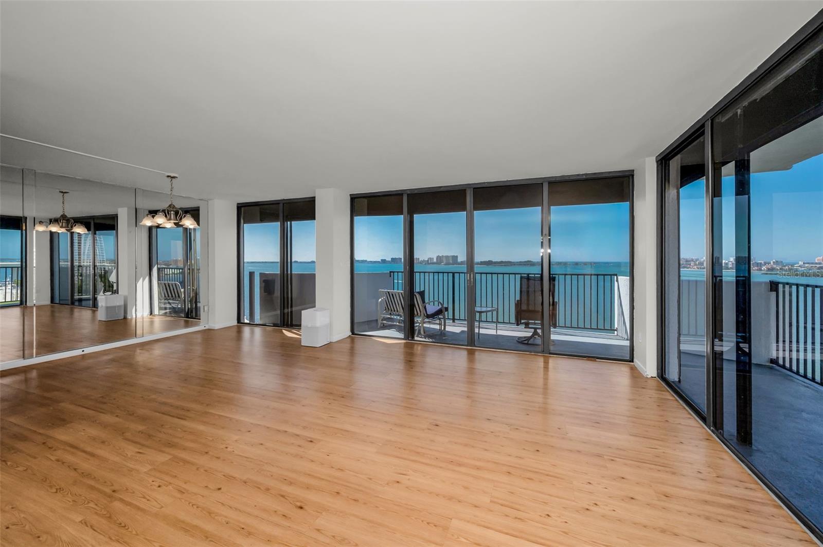 Image 14 of 53 For 80 Rogers Street 10a