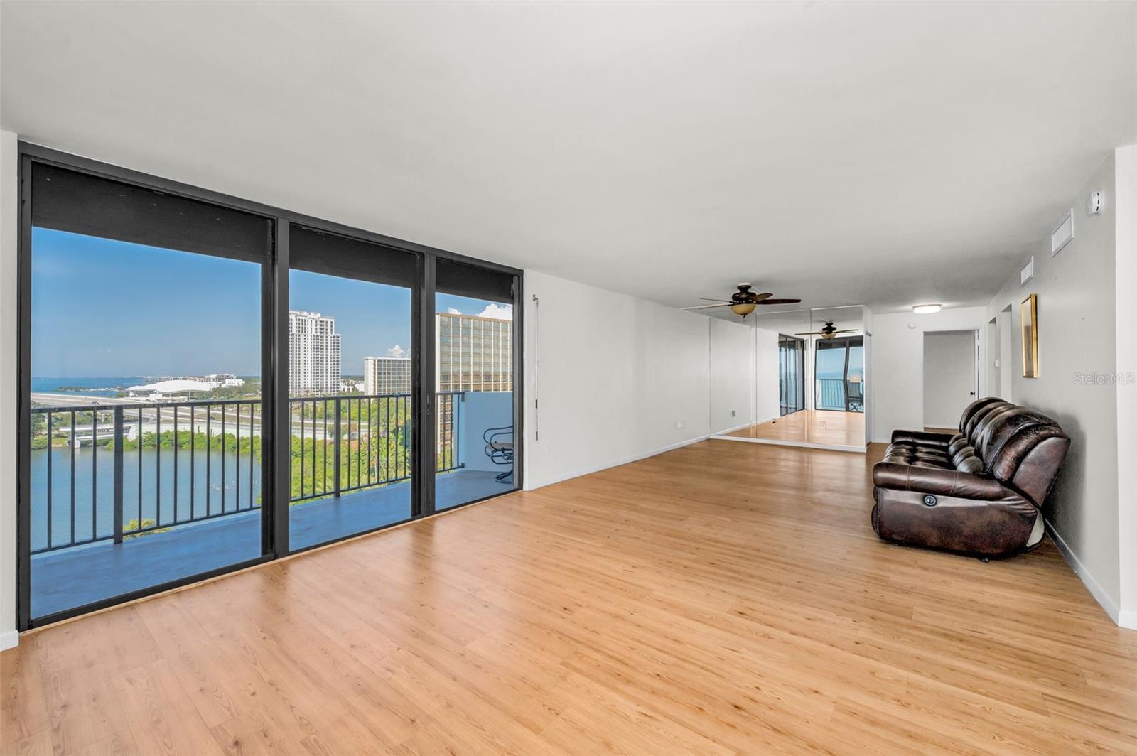 Image 17 of 53 For 80 Rogers Street 10a