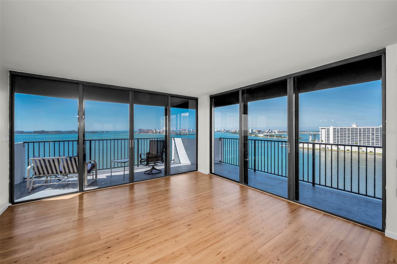 Image 2 of 53 For 80 Rogers Street 10a