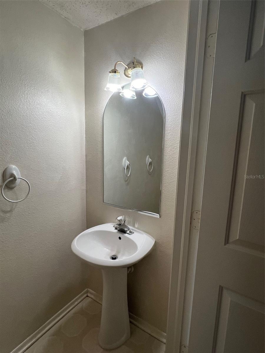 Image 5 of 28 For 1308 Costa Mesa Drive Drive