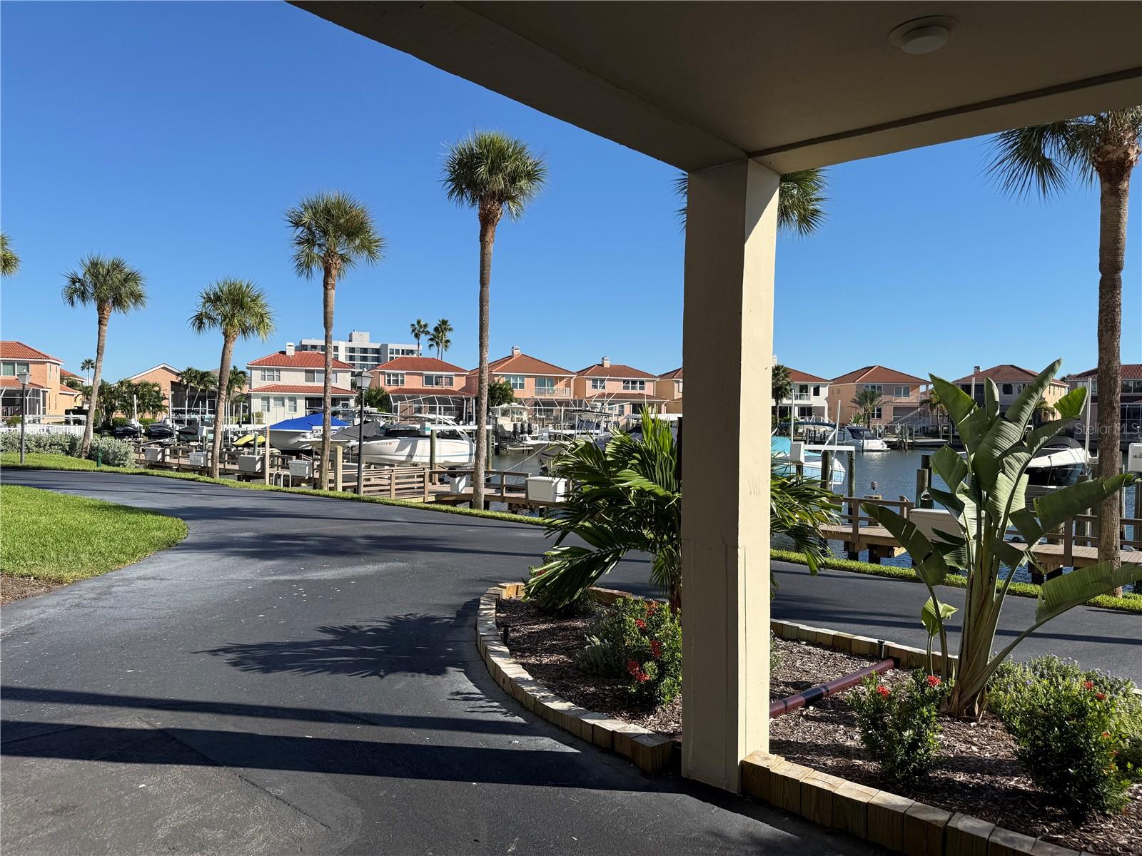 Image 27 of 43 For 1621 Gulf Boulevard 1203