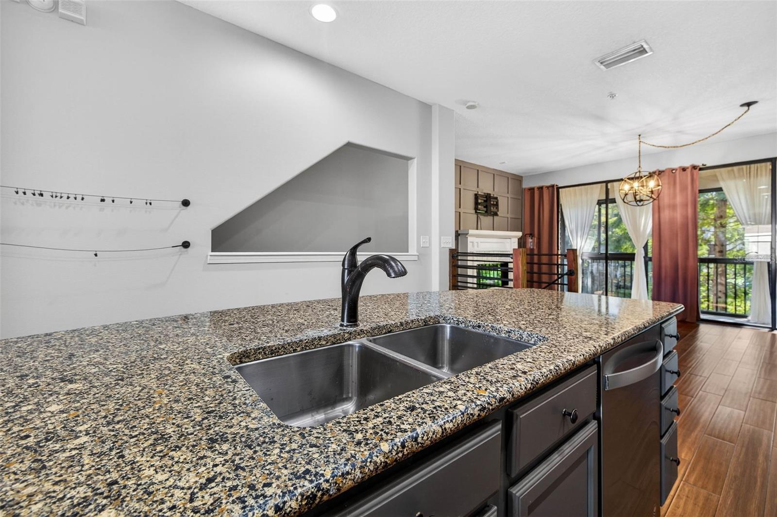 Image 11 of 39 For 9622 Bay Grove Lane