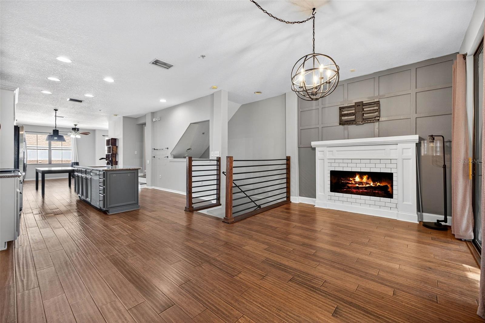 Image 13 of 39 For 9622 Bay Grove Lane