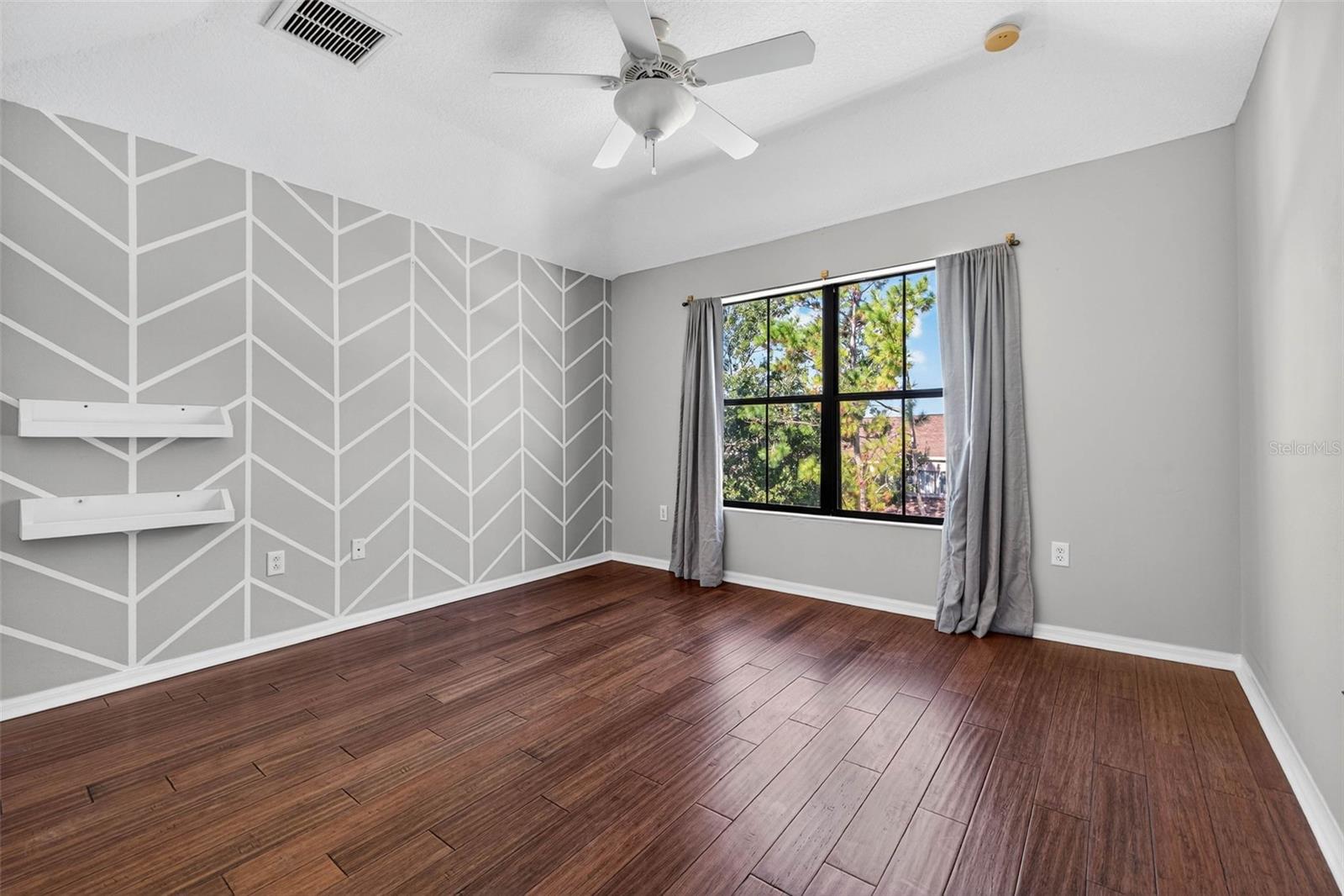 Image 30 of 39 For 9622 Bay Grove Lane