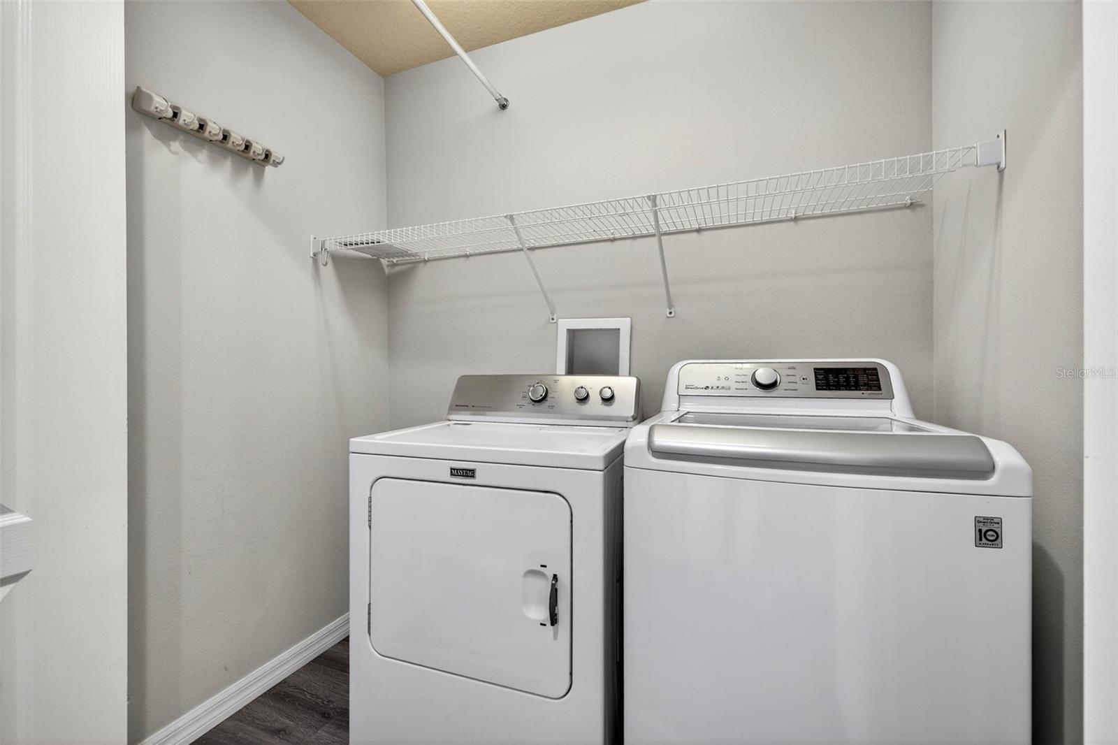 Image 32 of 39 For 9622 Bay Grove Lane