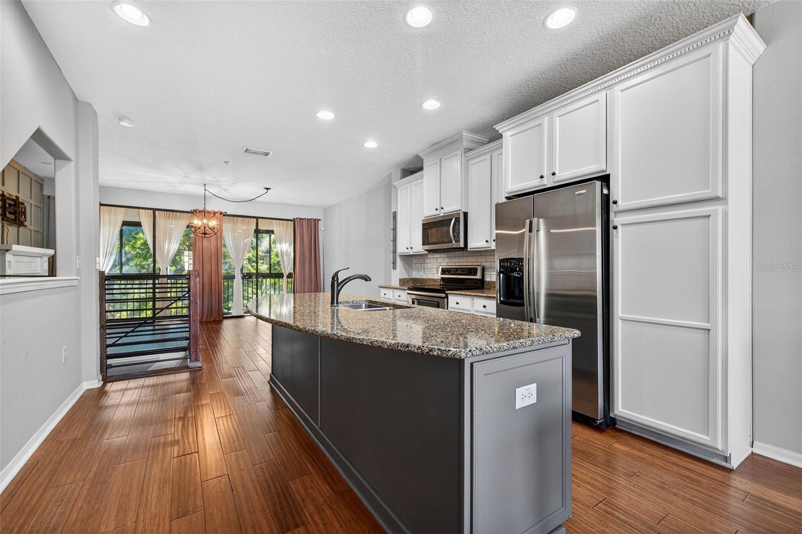 Image 6 of 39 For 9622 Bay Grove Lane