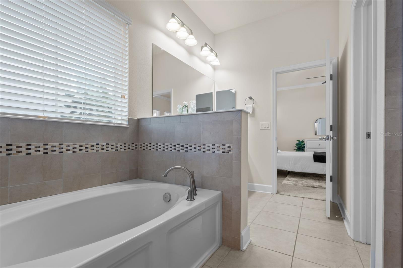 Image 16 of 46 For 3351 Coontie Court