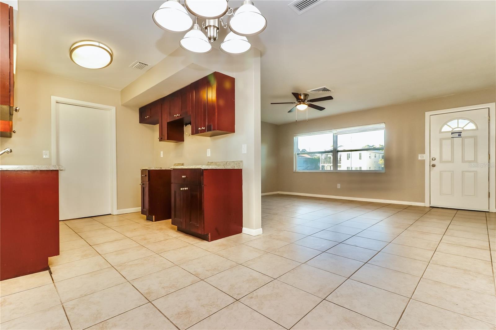 Image 5 of 16 For 1429 Spring Lane