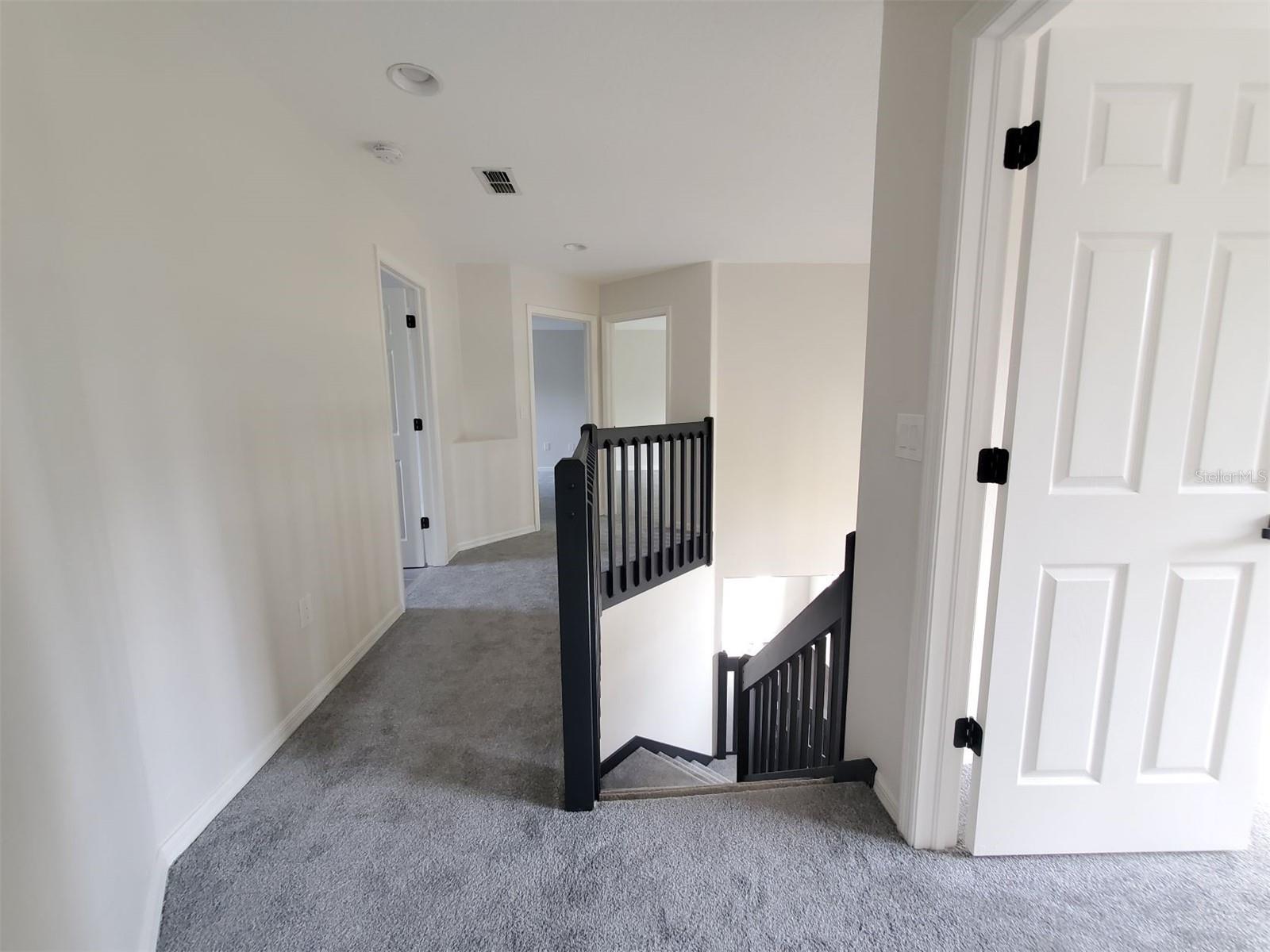 Image 16 of 26 For 5318 Twin Creeks Drive