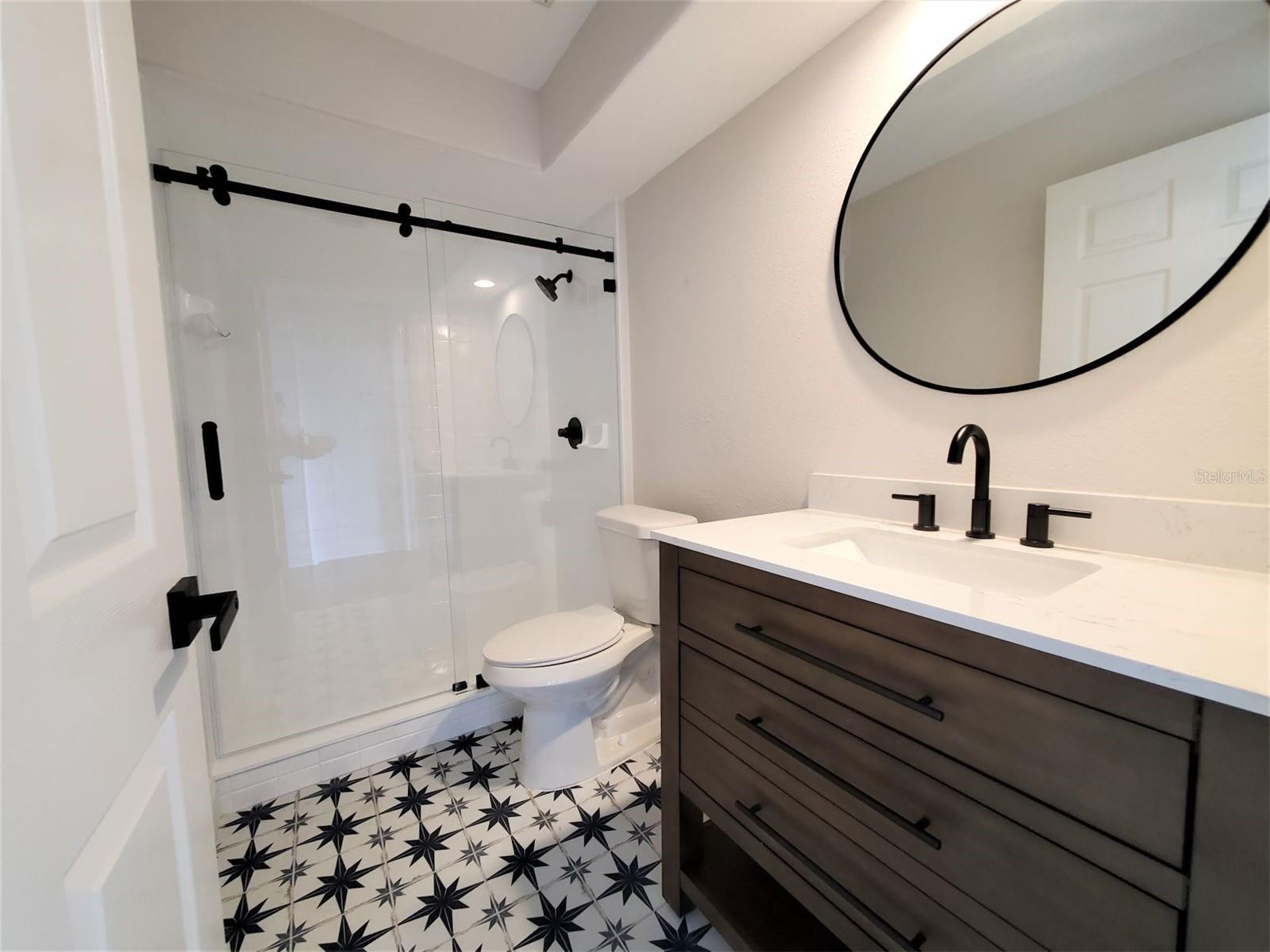 Image 21 of 26 For 5318 Twin Creeks Drive