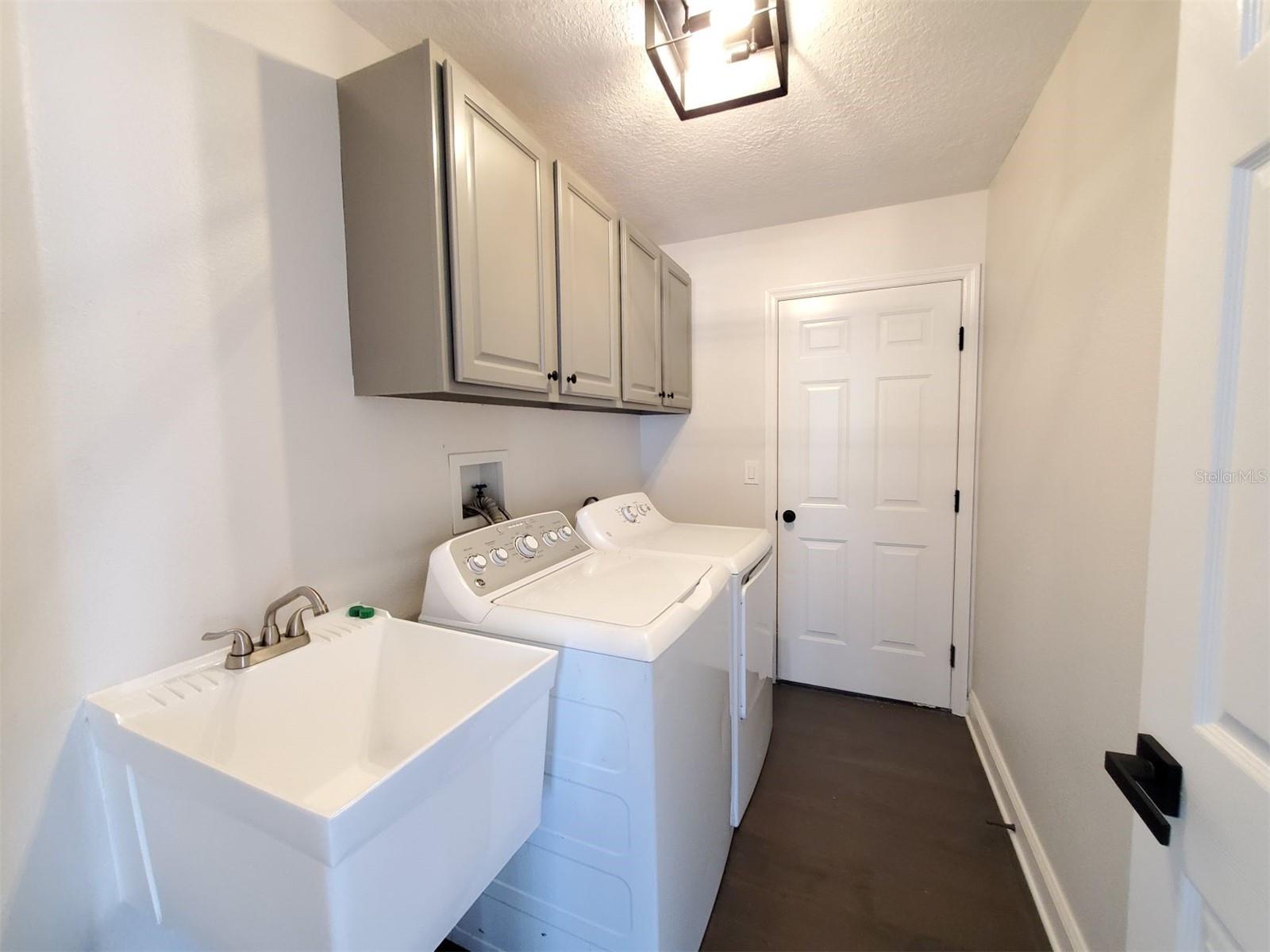 Image 23 of 26 For 5318 Twin Creeks Drive