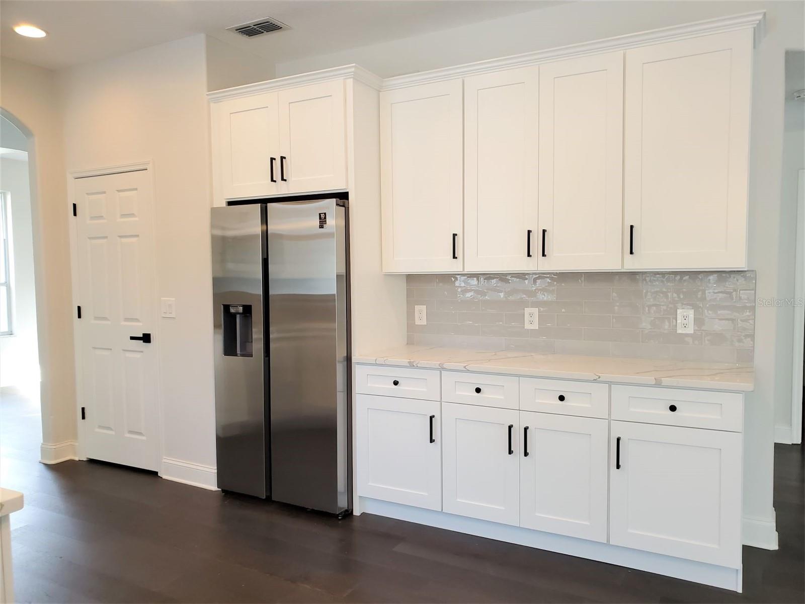 Image 7 of 26 For 5318 Twin Creeks Drive