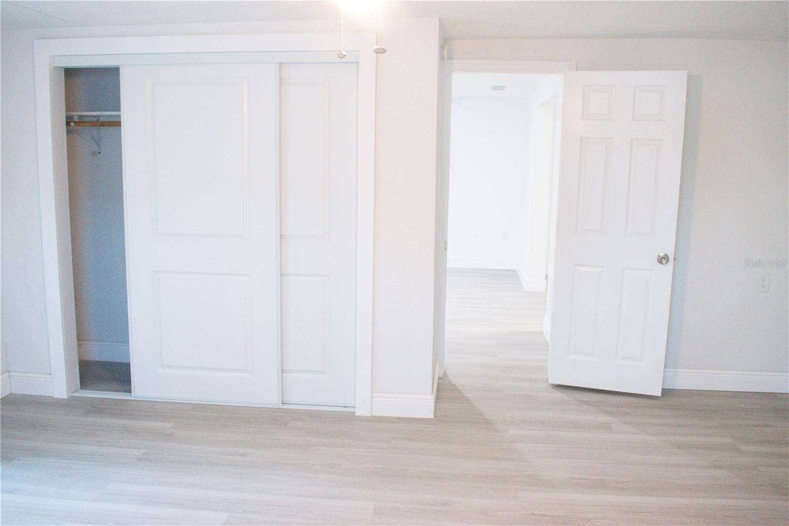 Image 18 of 32 For 11300 Yellowwood Lane