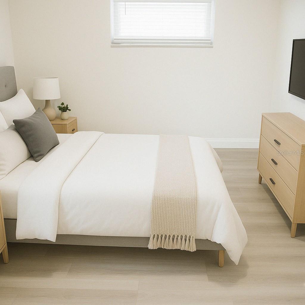 Image 7 of 32 For 11300 Yellowwood Lane