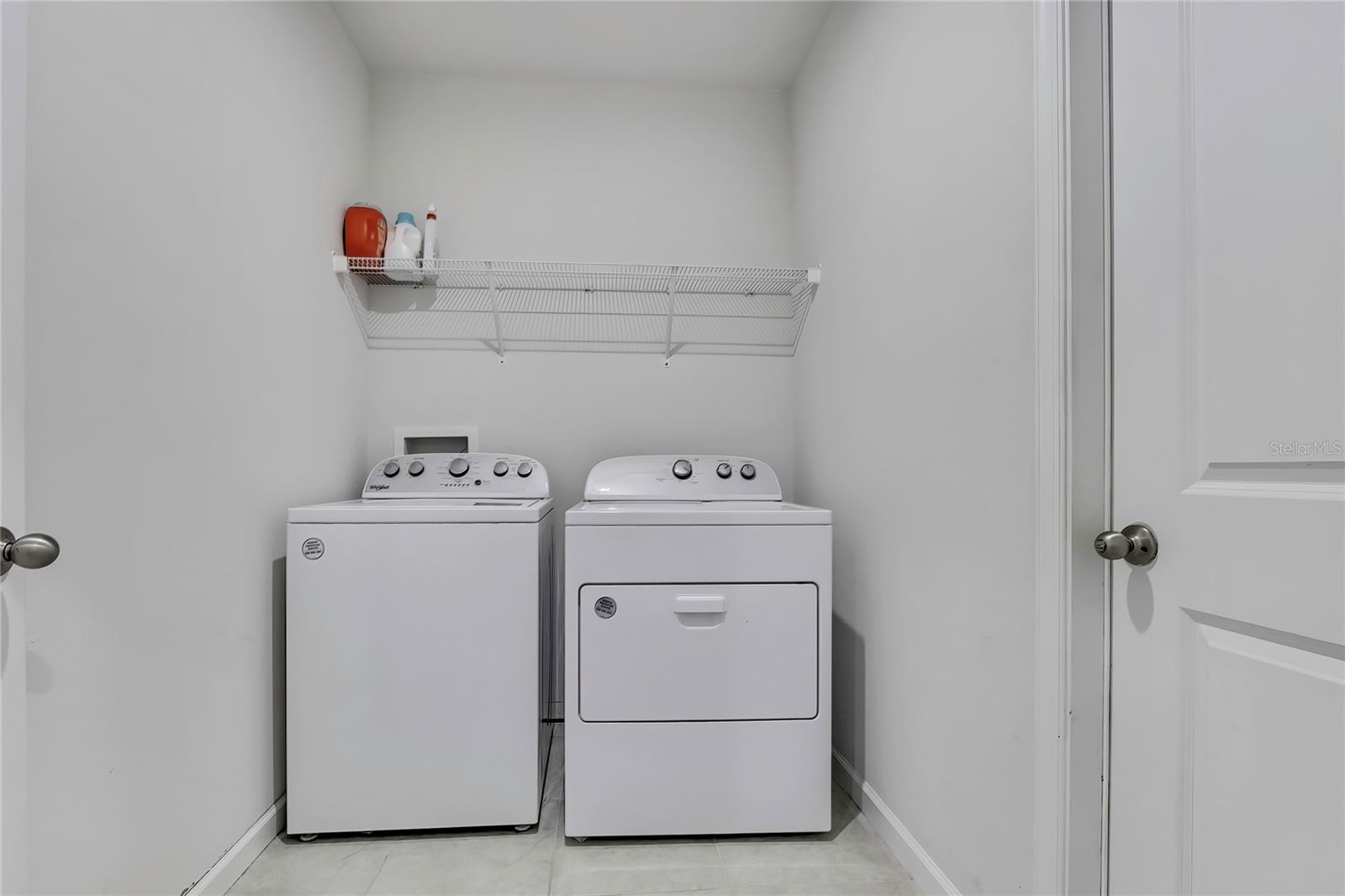 Image 32 of 53 For 18184 Turning Leaf Circle