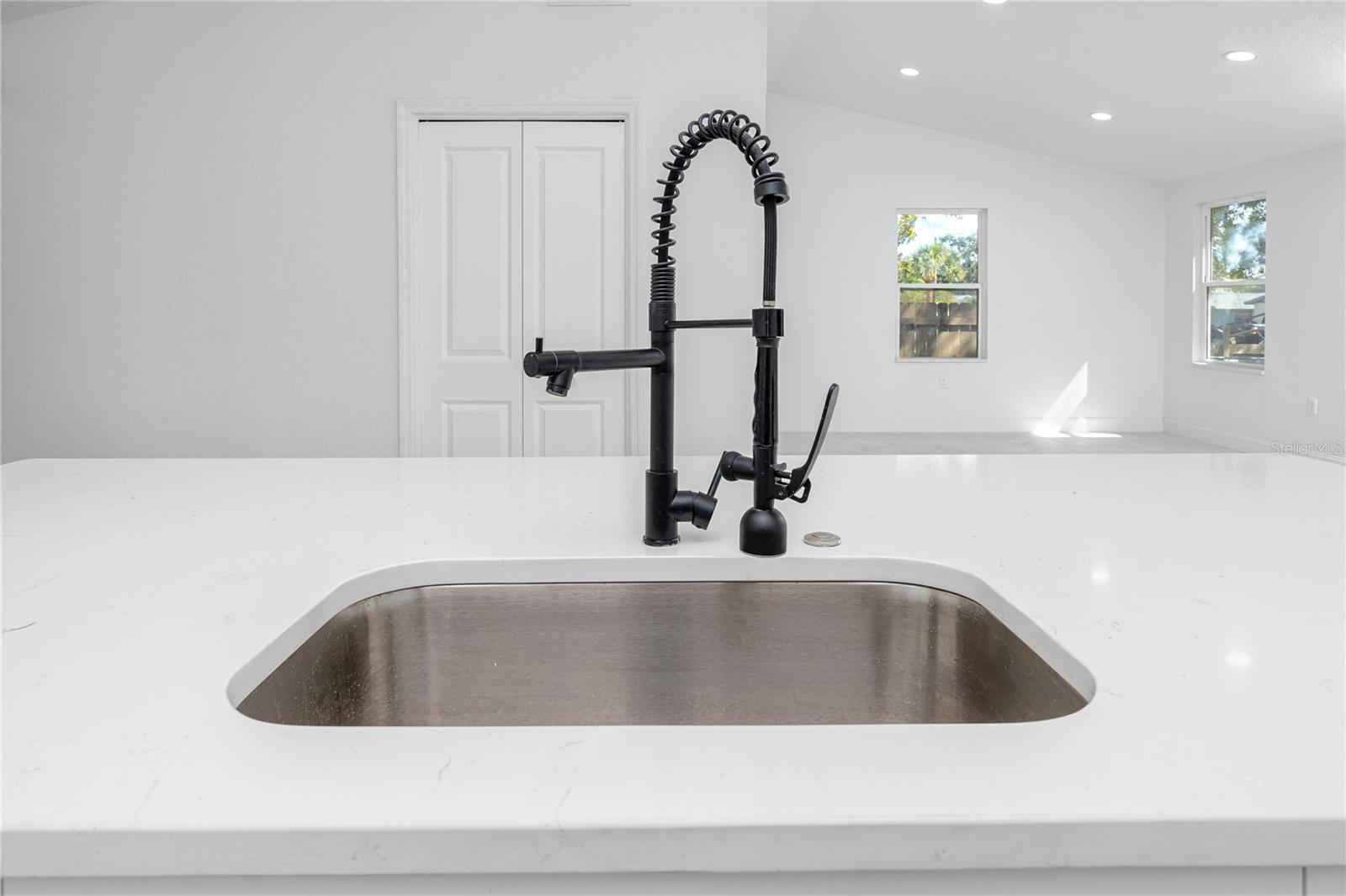 Image 24 of 50 For 4229 35th Avenue N