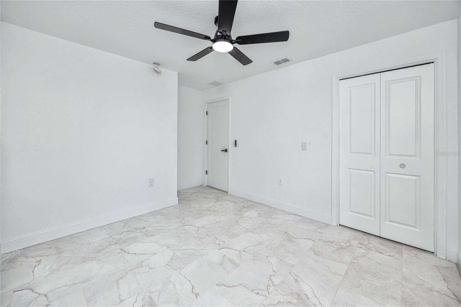 Image 41 of 50 For 4229 35th Avenue N