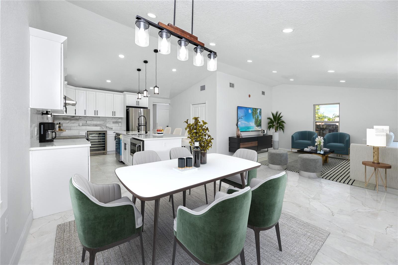 Image 5 of 50 For 4229 35th Avenue N