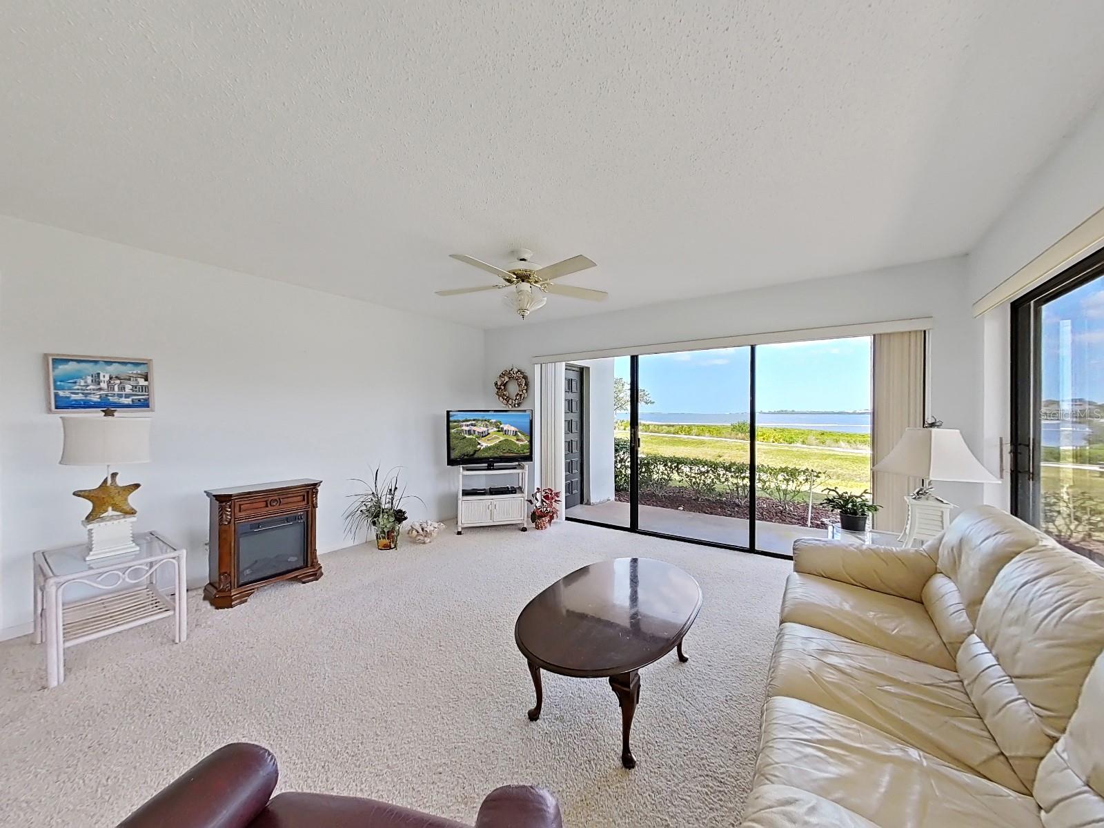 Image 13 of 54 For 203 Mariner Drive 203