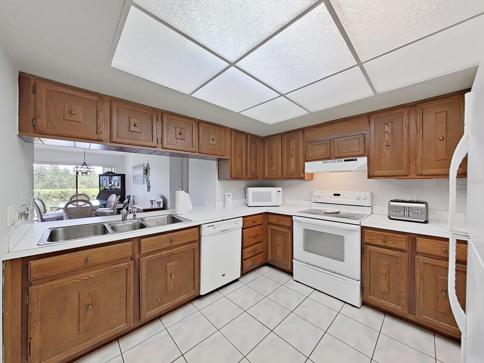 Image 17 of 54 For 203 Mariner Drive 203
