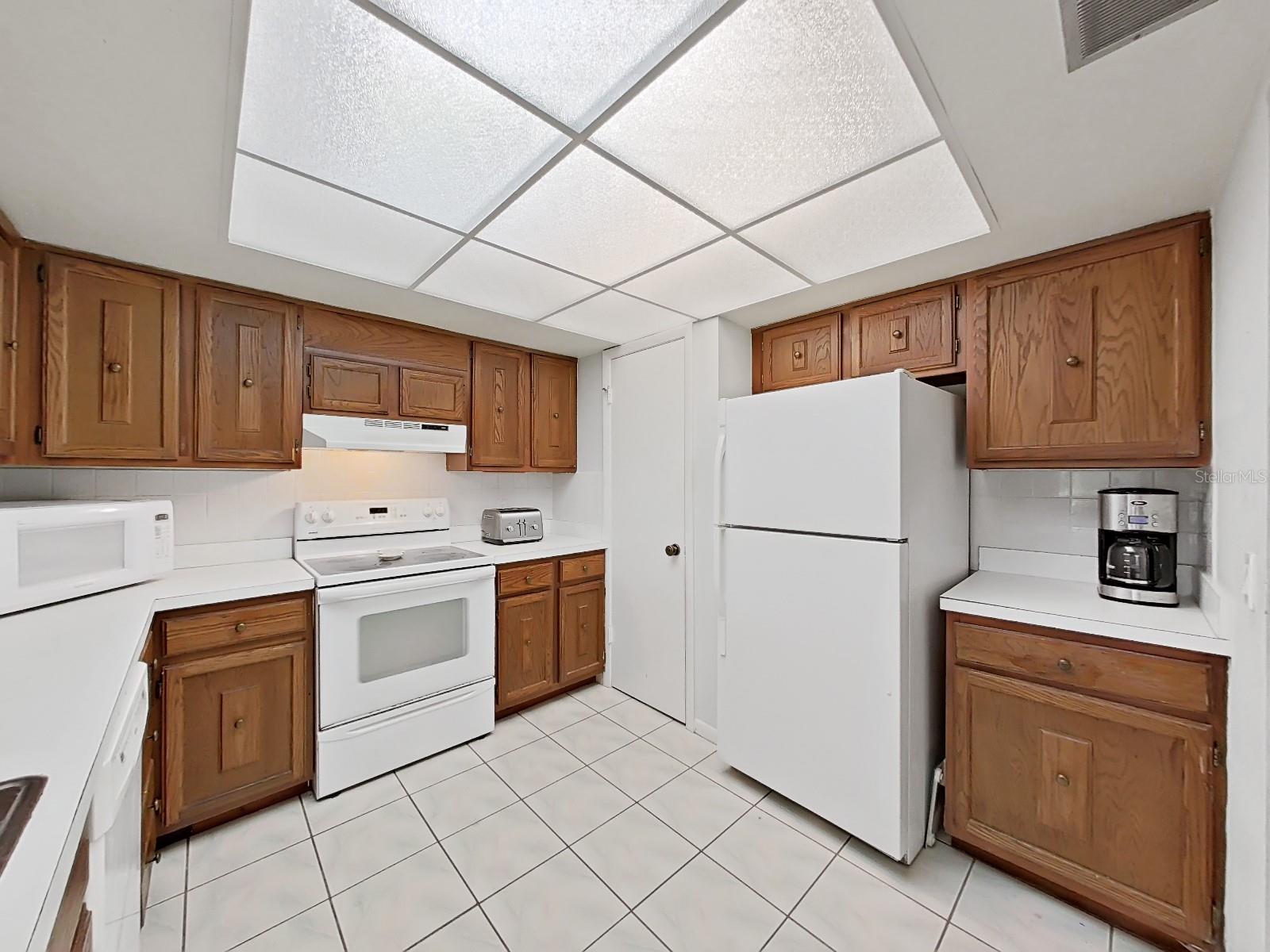 Image 18 of 54 For 203 Mariner Drive 203