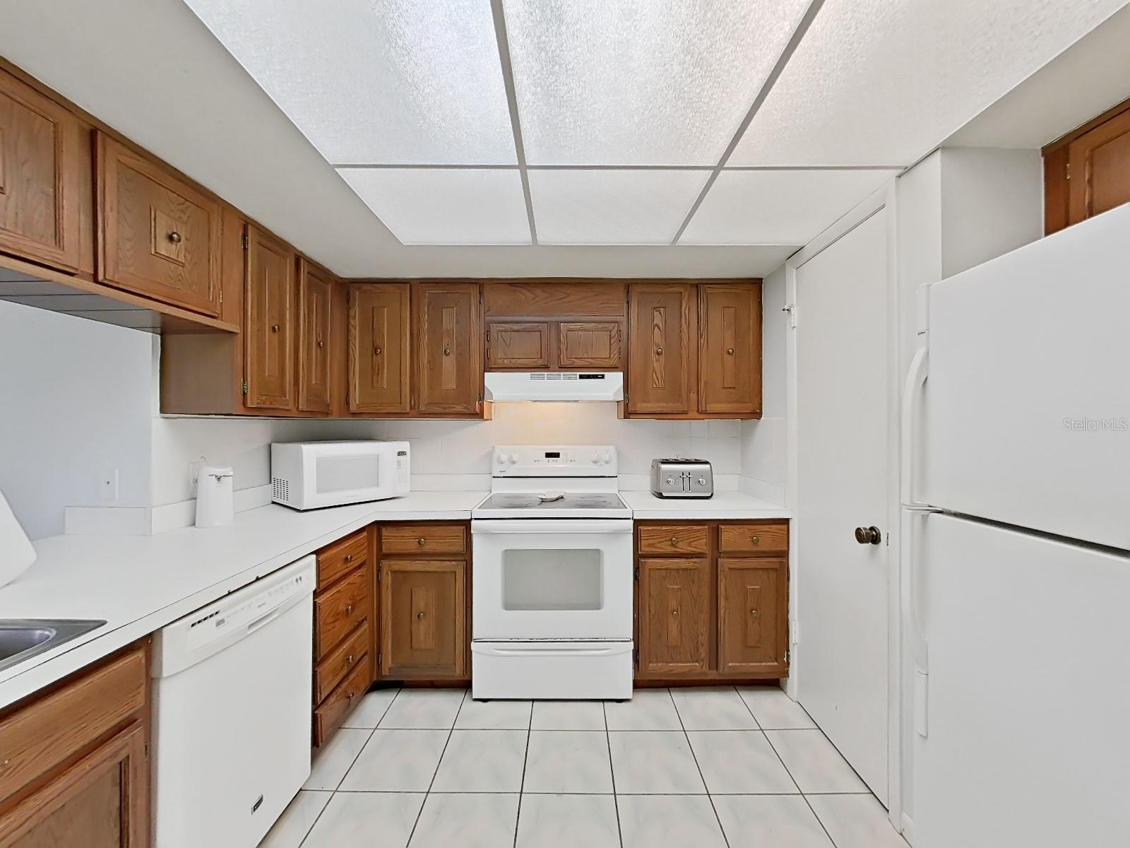 Image 19 of 54 For 203 Mariner Drive 203