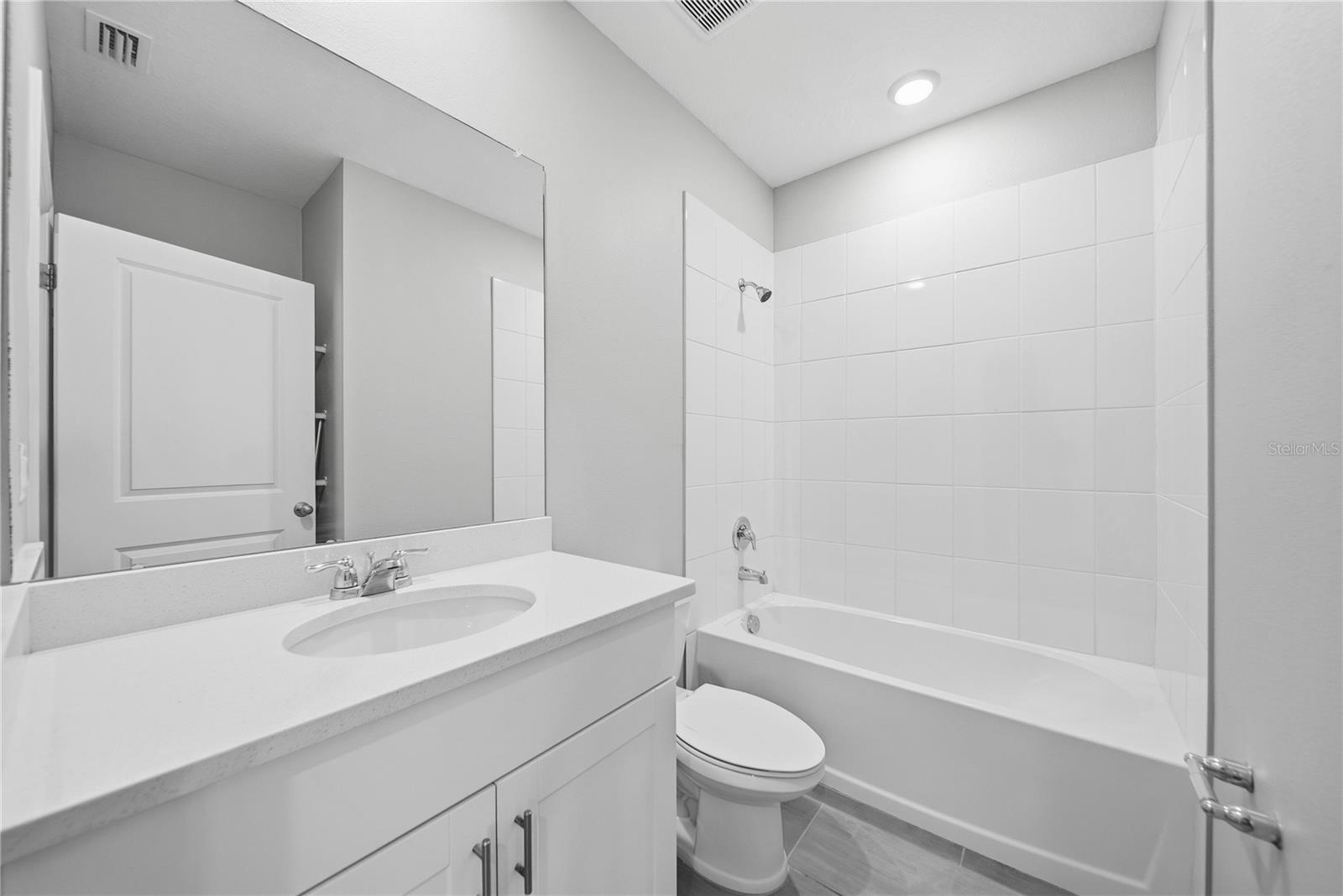 Image 18 of 25 For 3132 Shelter Way