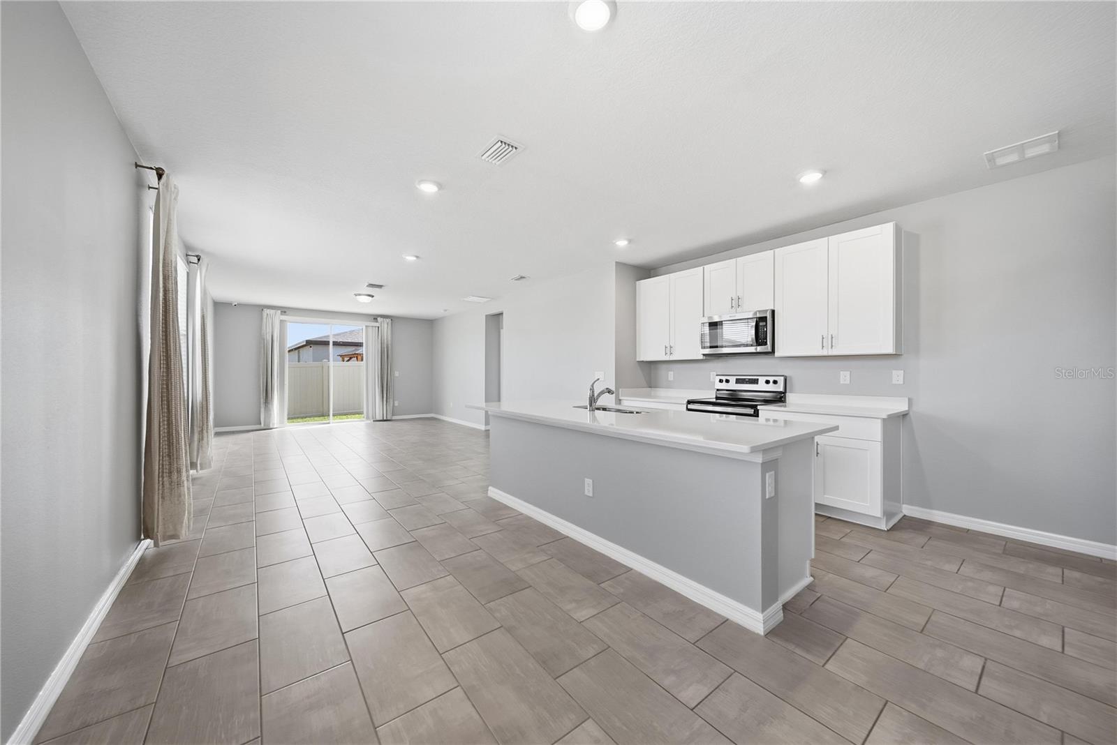 Image 3 of 25 For 3132 Shelter Way