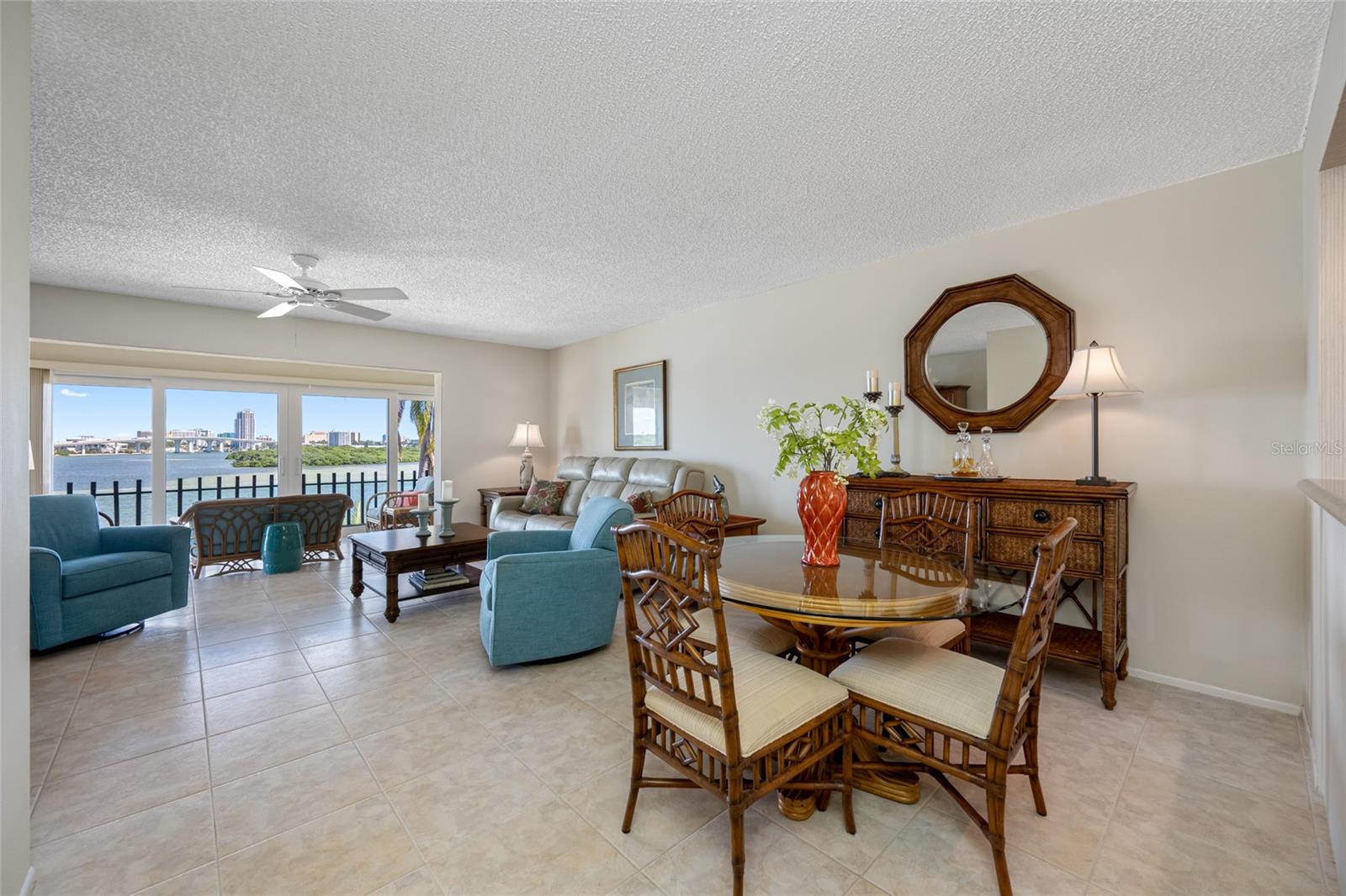 Image 12 of 83 For 868 Bayway Boulevard 317