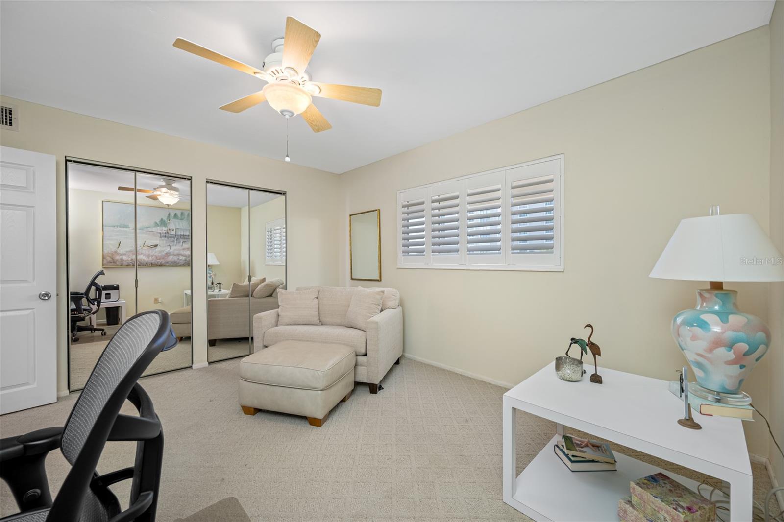 Image 36 of 83 For 868 Bayway Boulevard 317