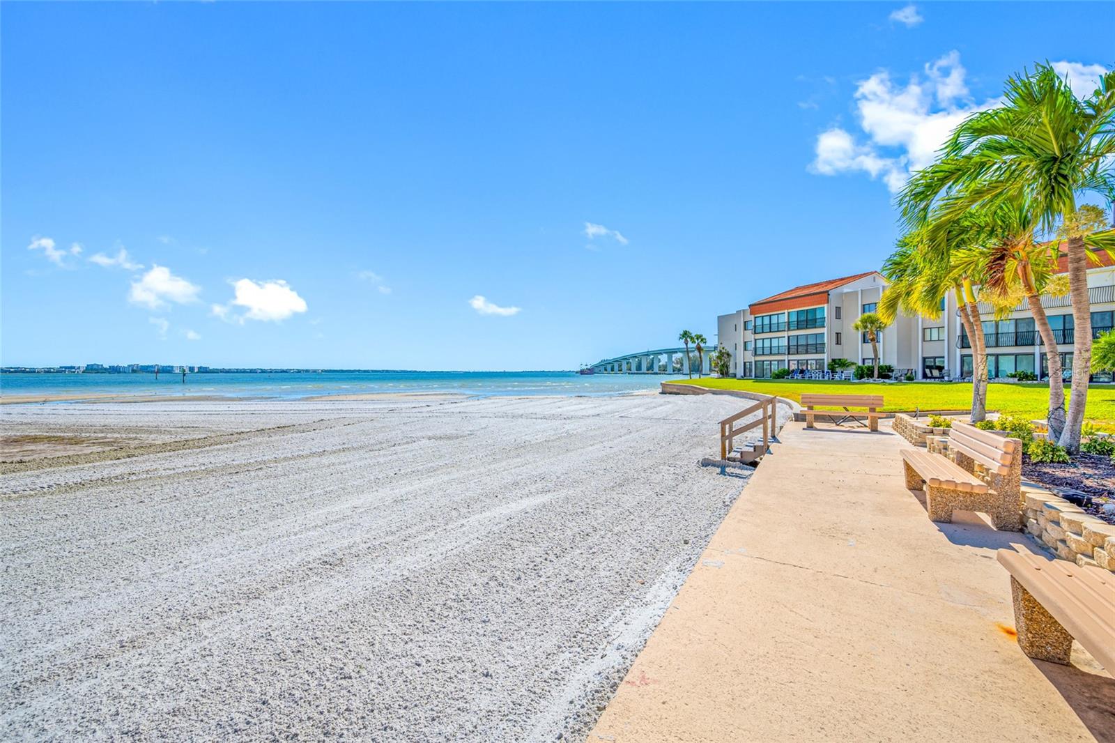 Image 48 of 83 For 868 Bayway Boulevard 317