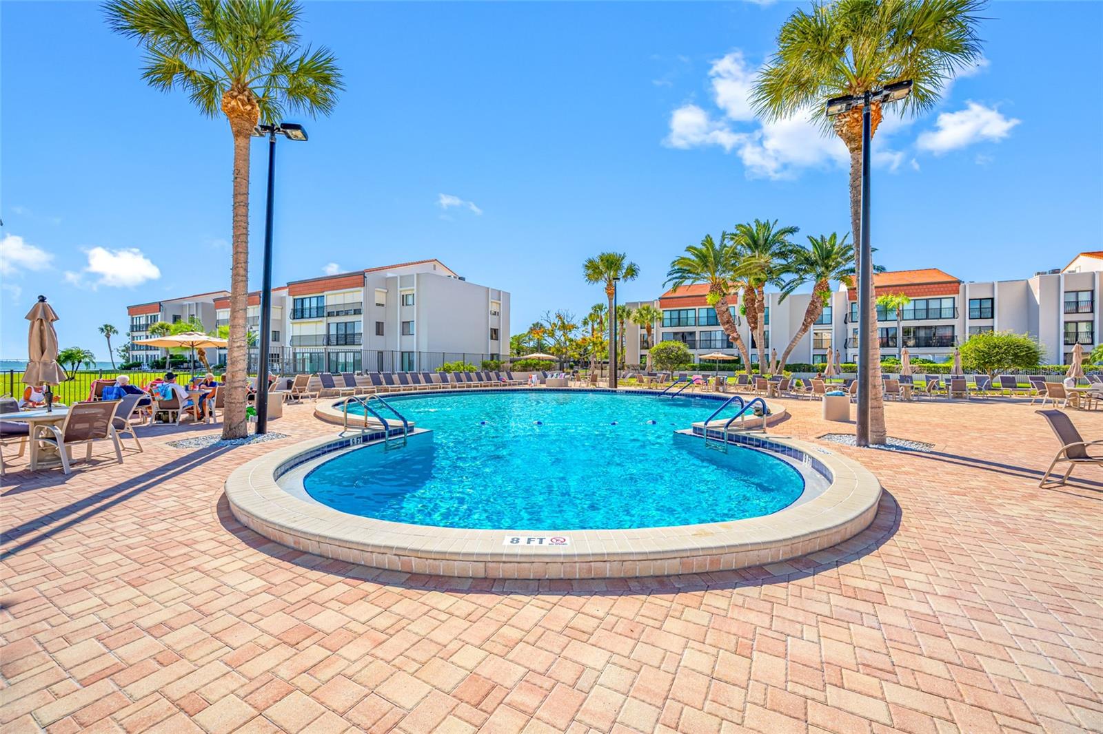 Image 49 of 83 For 868 Bayway Boulevard 317
