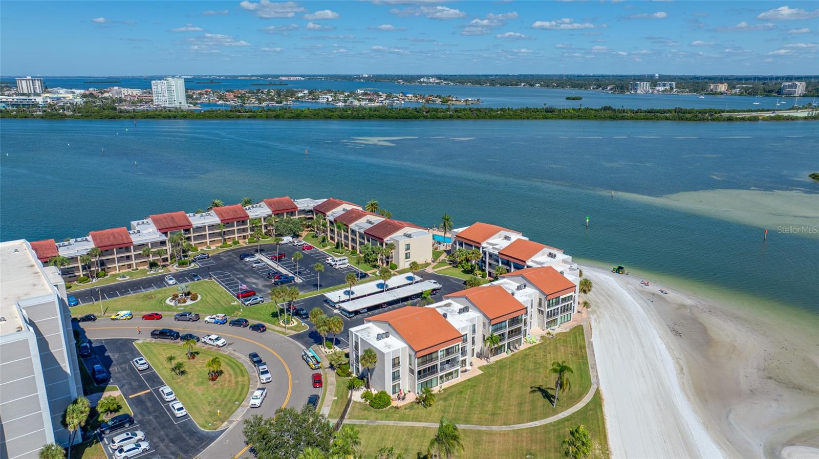 Image 52 of 83 For 868 Bayway Boulevard 317
