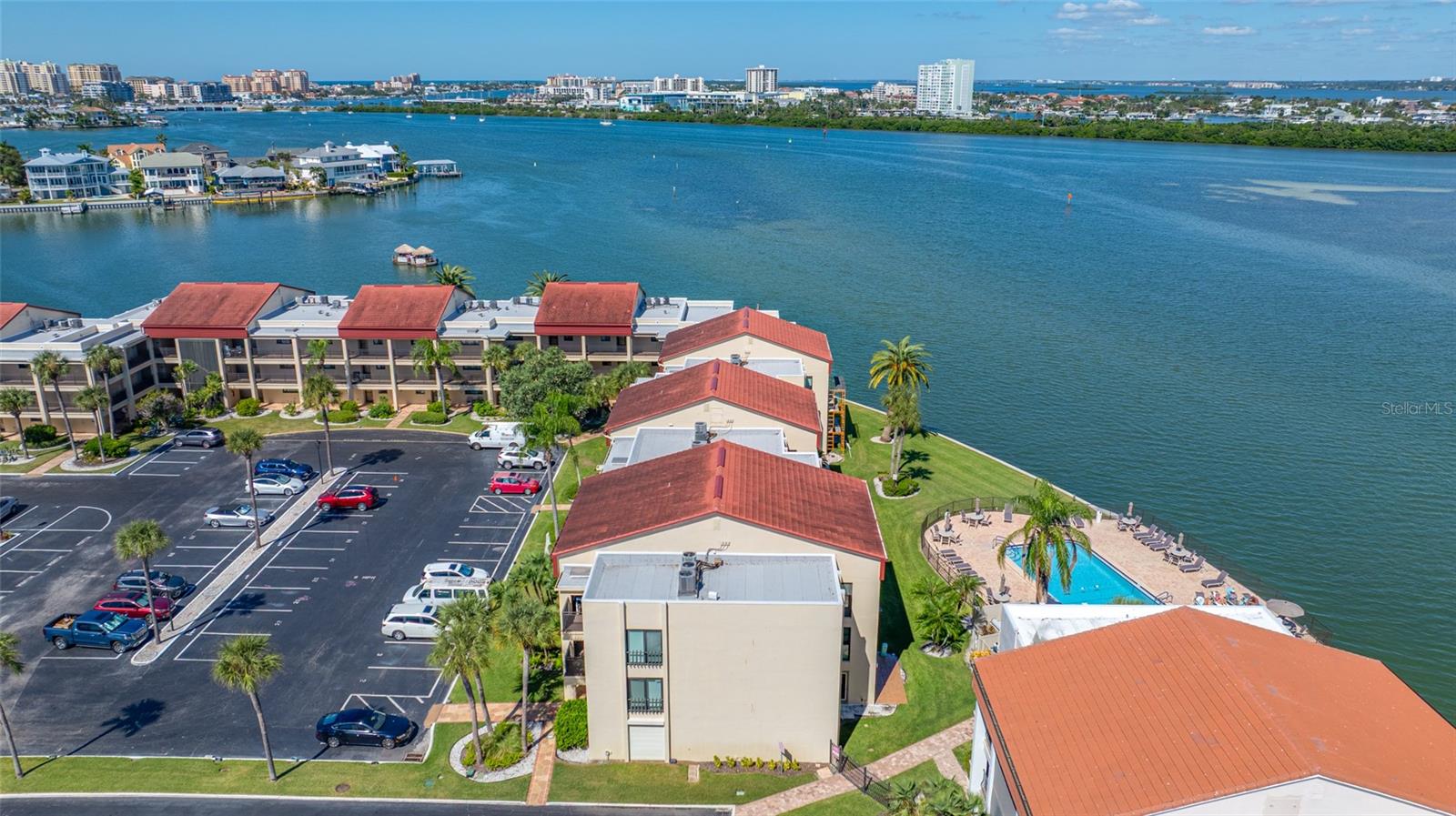 Image 69 of 83 For 868 Bayway Boulevard 317