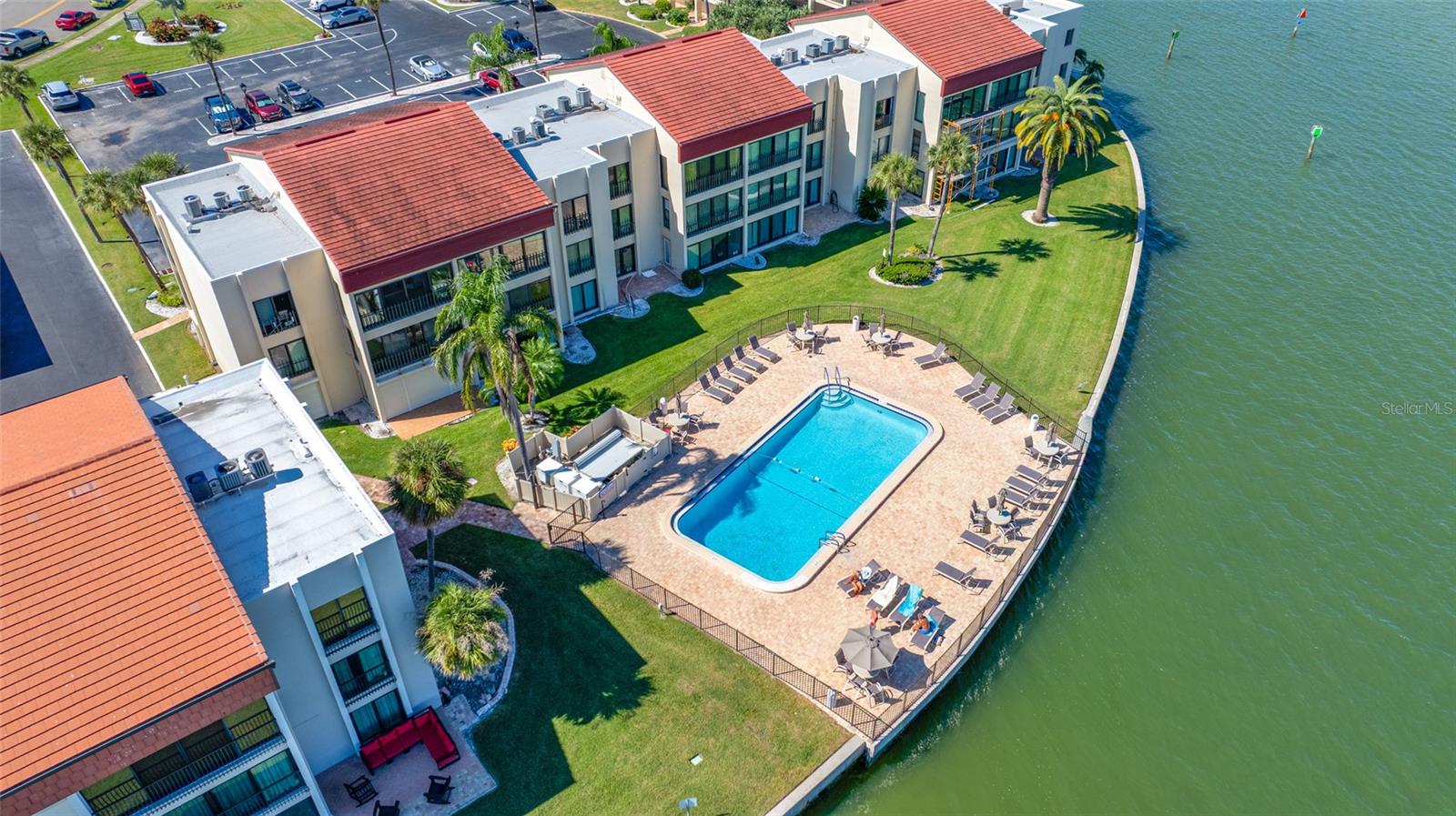 Image 76 of 83 For 868 Bayway Boulevard 317