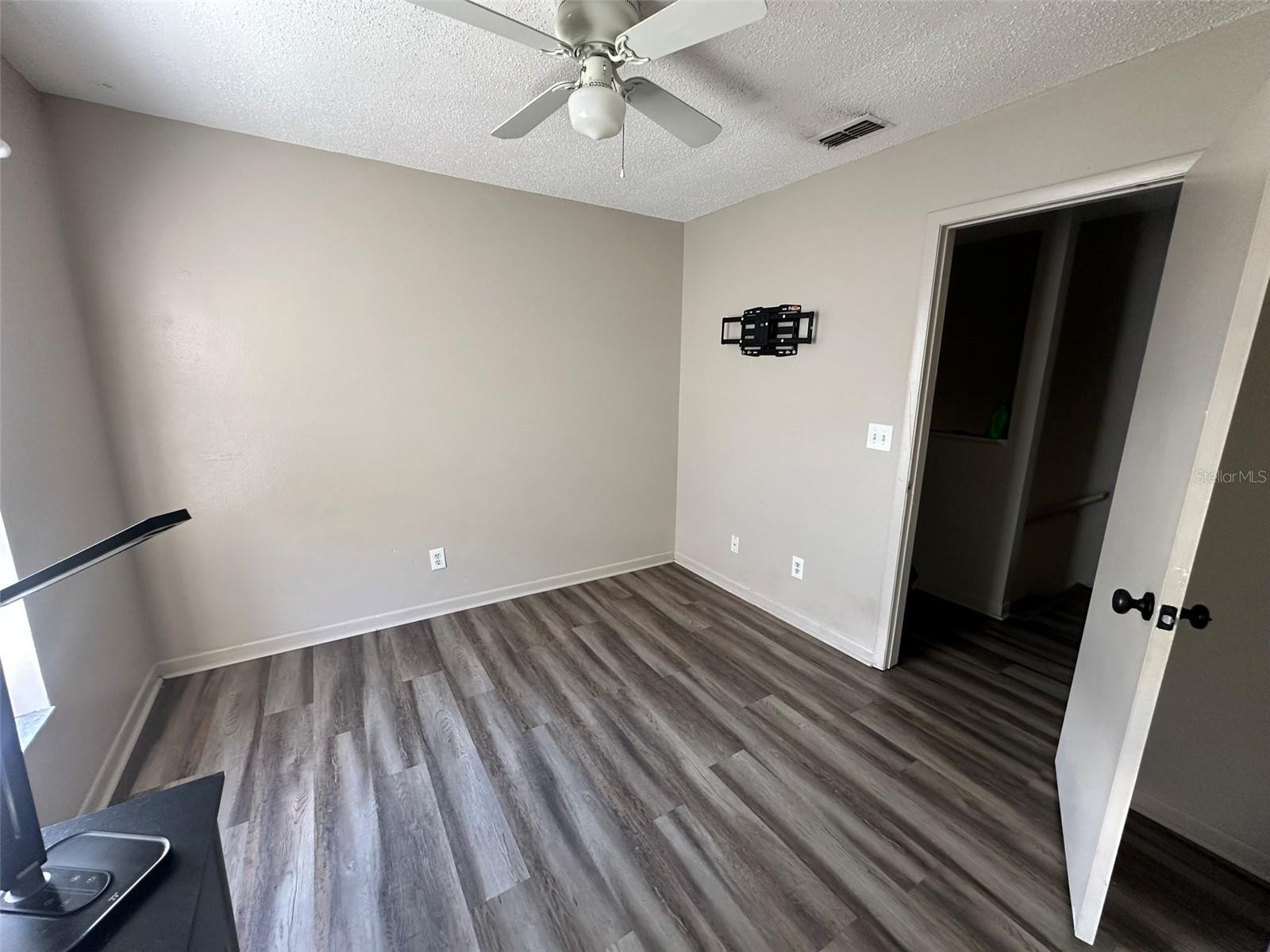 Image 13 of 24 For 5112 Sunridge Palms Drive