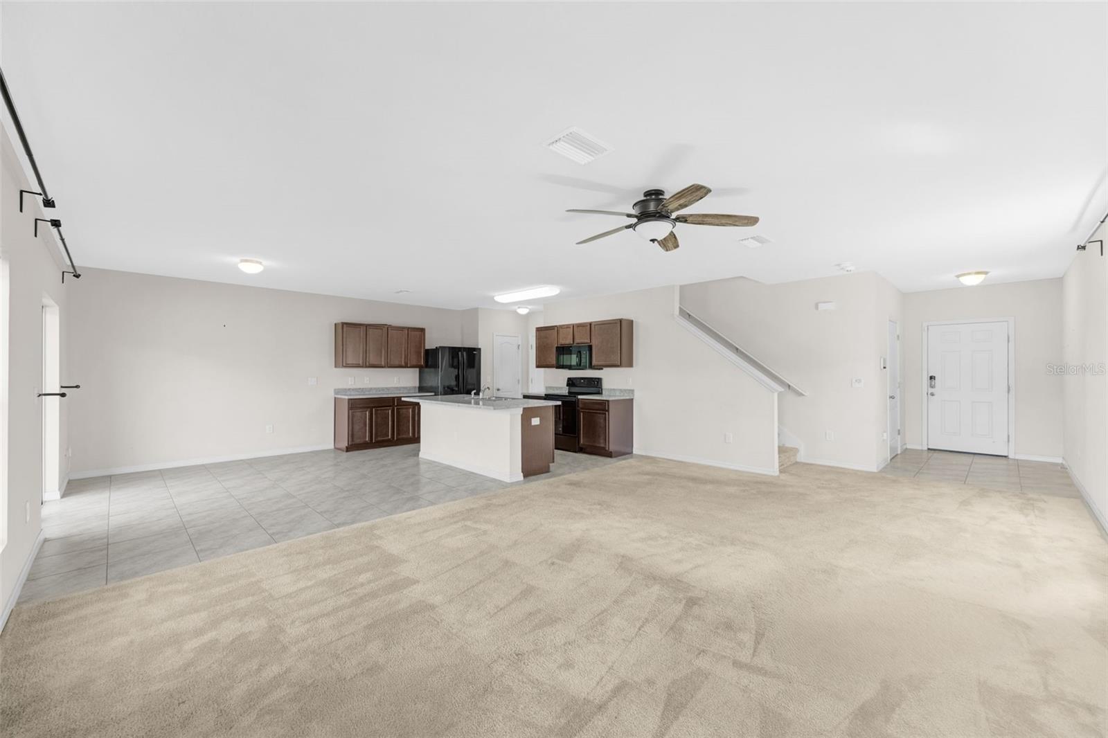 Image 13 of 43 For 11904 Grand Kempston Drive
